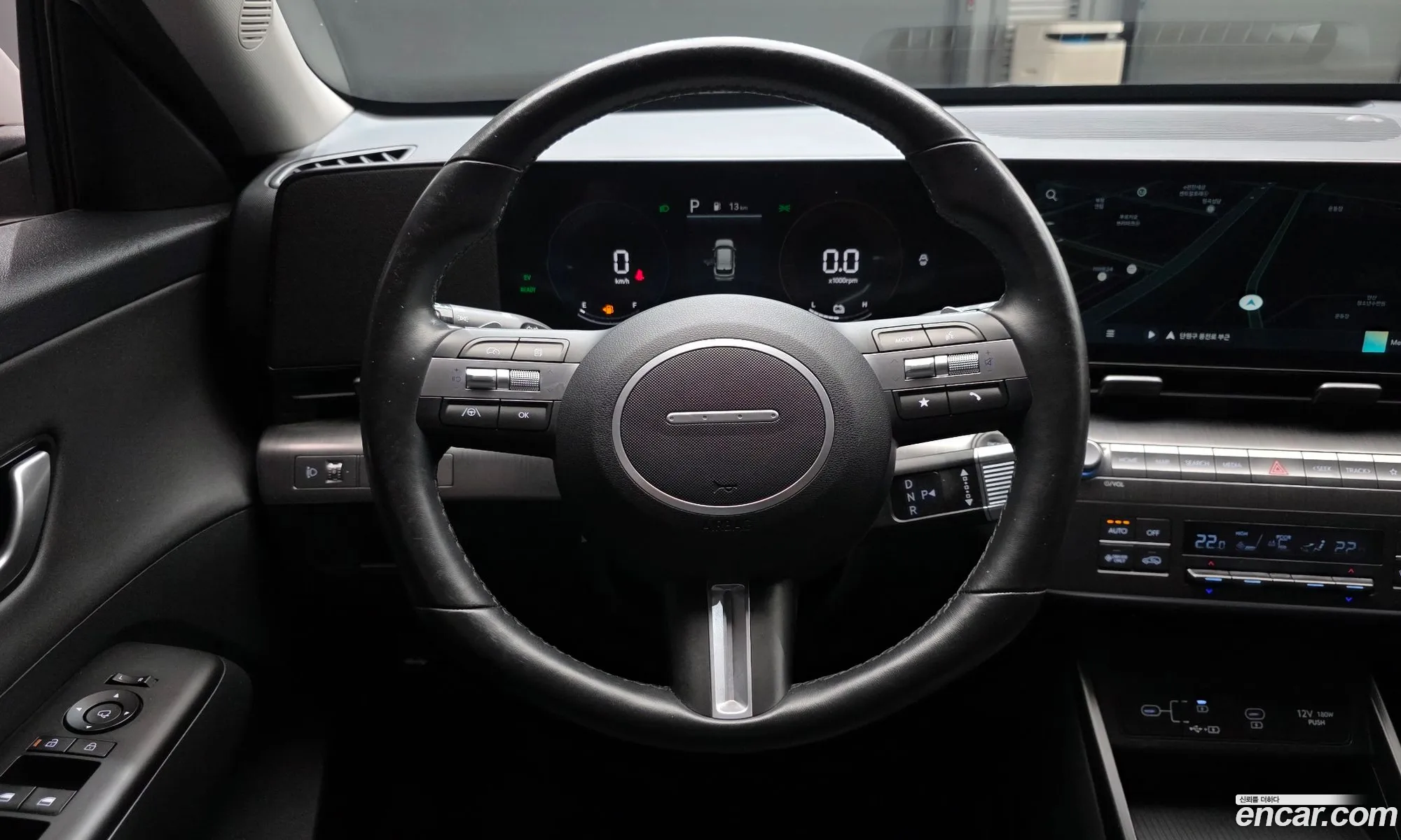 Hyundai Kona Hybrid 2023 — 19