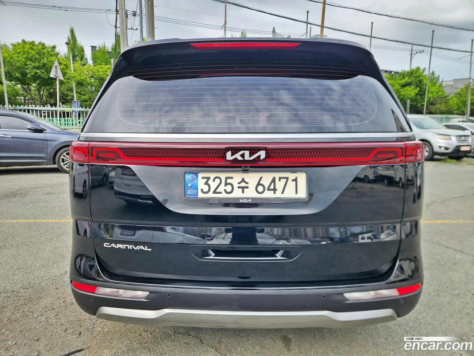 Kia Carnival 2021 — 10