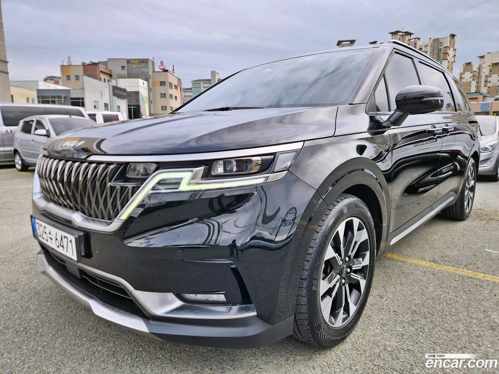 Kia Carnival 2021 — 18