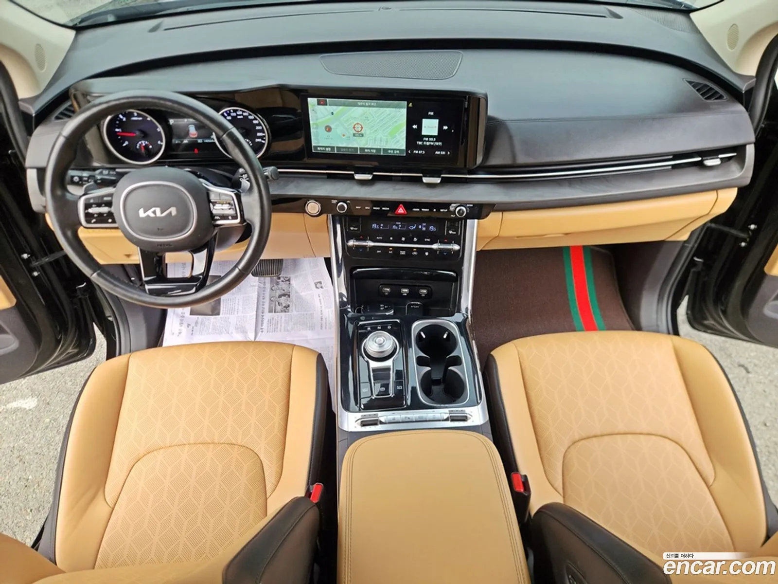 Kia Carnival 2021 — 9