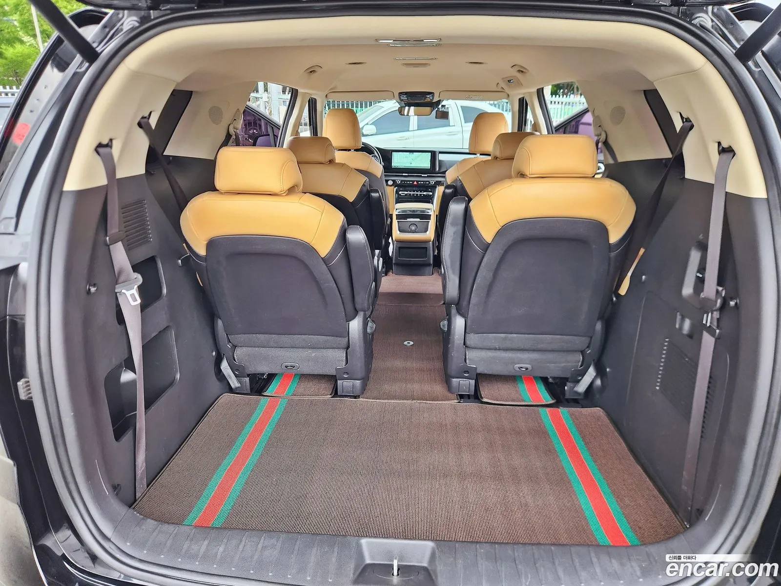 Kia Carnival 2021 — 2