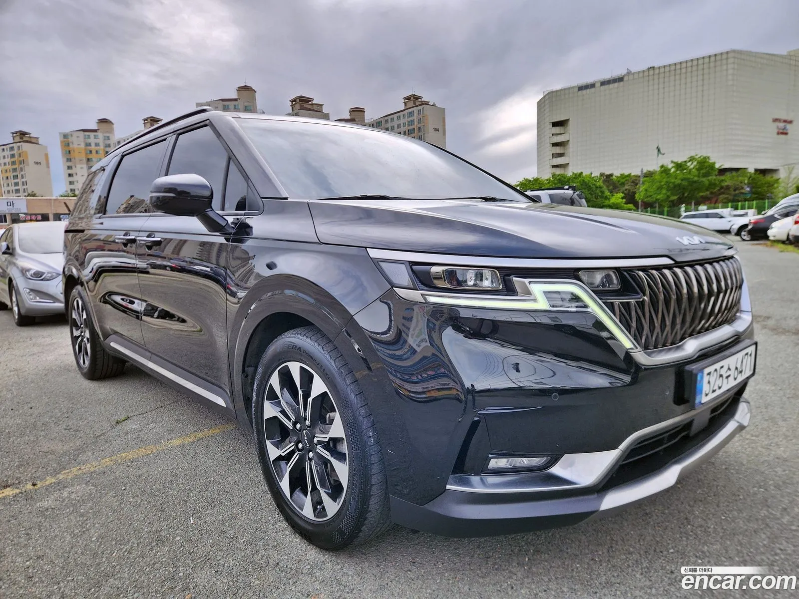 Kia Carnival 2021 — 5