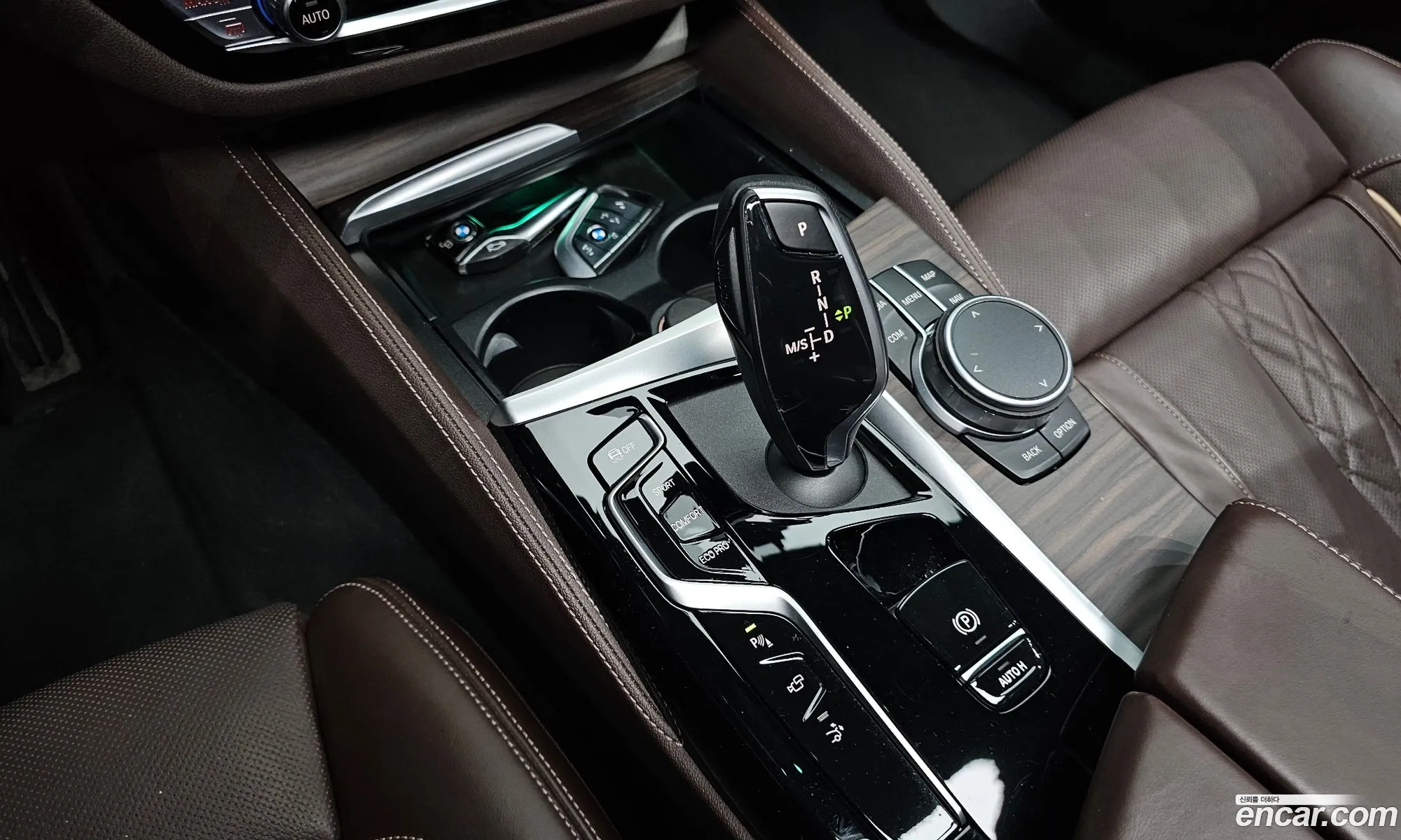 BMW 6 Series GT 2020 WBA61CC00MCF11314 — 18