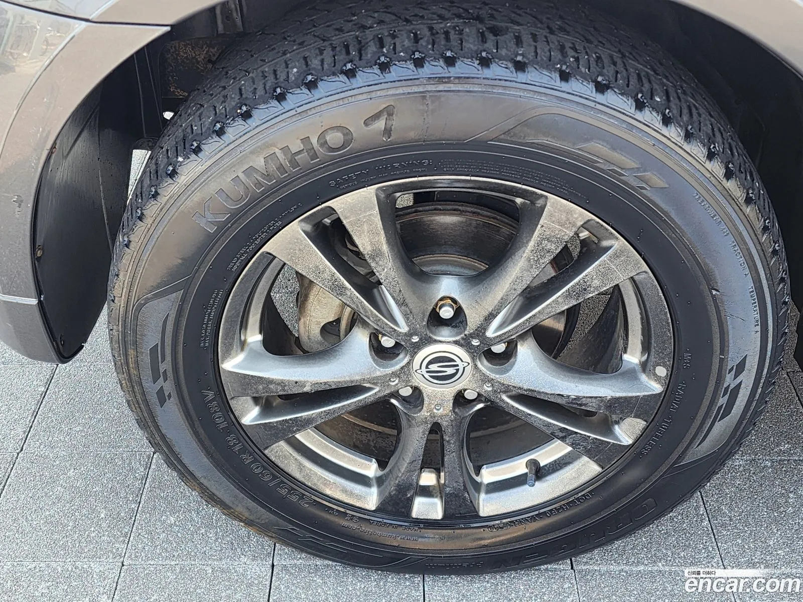 KG Mobility (SsangYong) Super Rexton 2011 — 13