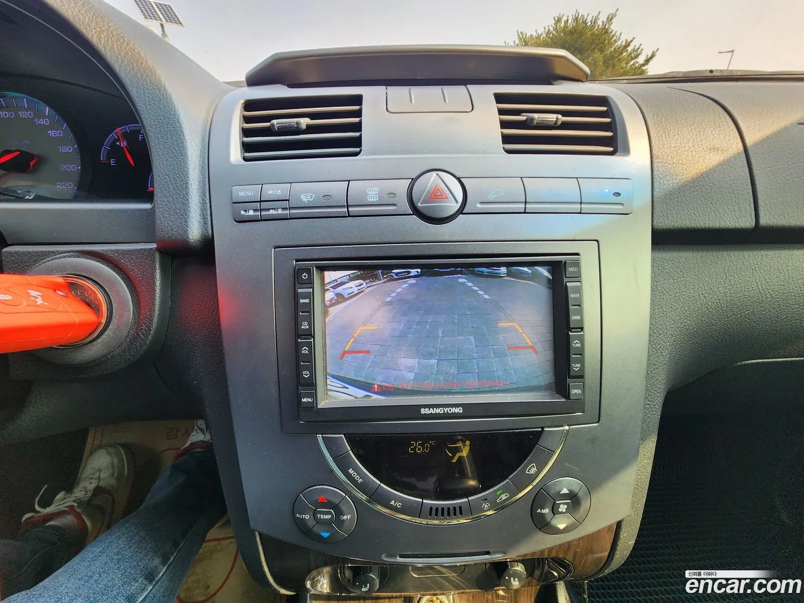 KG Mobility (SsangYong) Super Rexton 2011 — 14