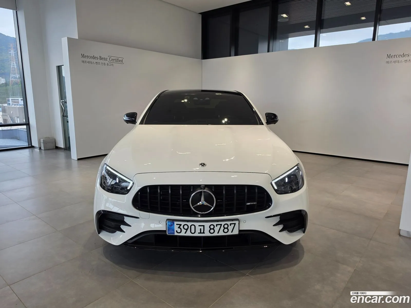 Mercedes-Benz E-Class W213 2023 — 17