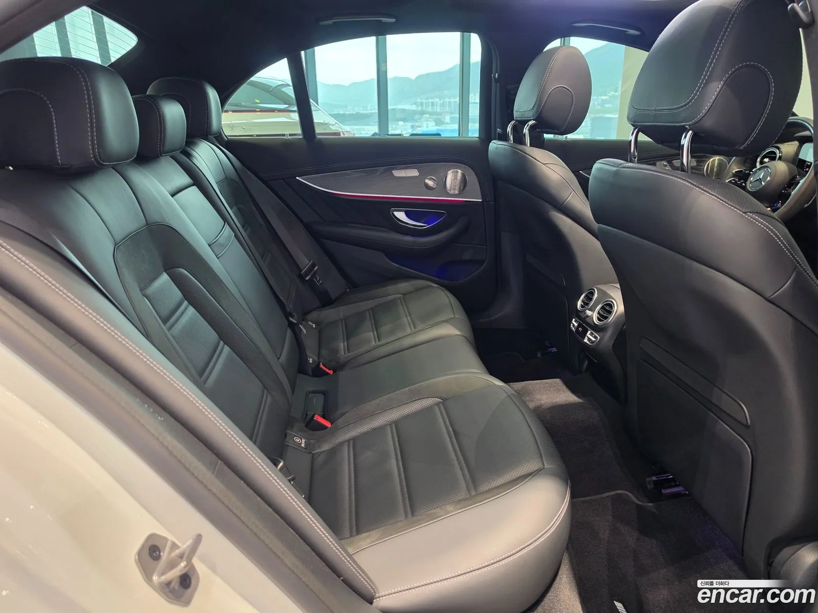 Mercedes-Benz E-Class W213 2023 — 4