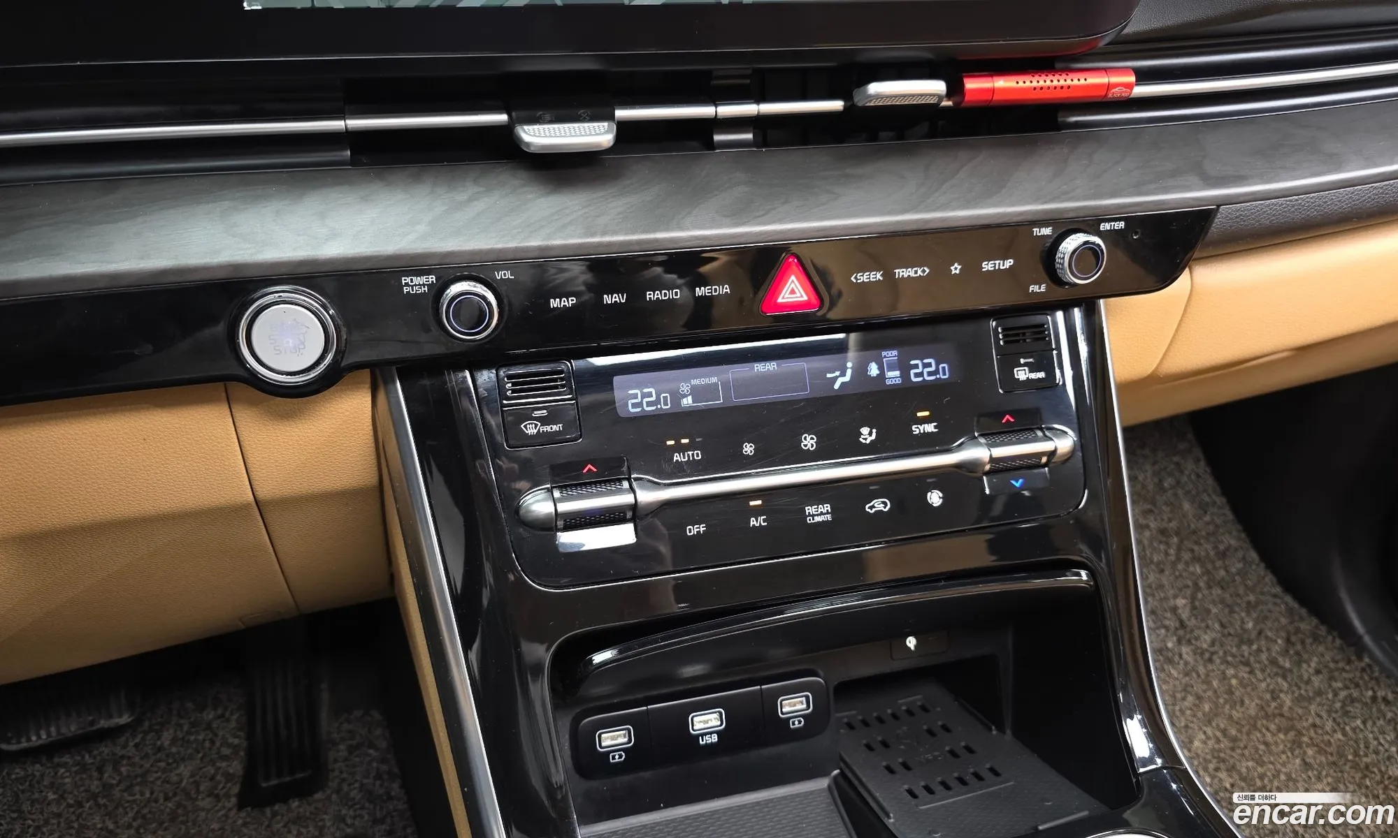 Kia Carnival 2021 — 8