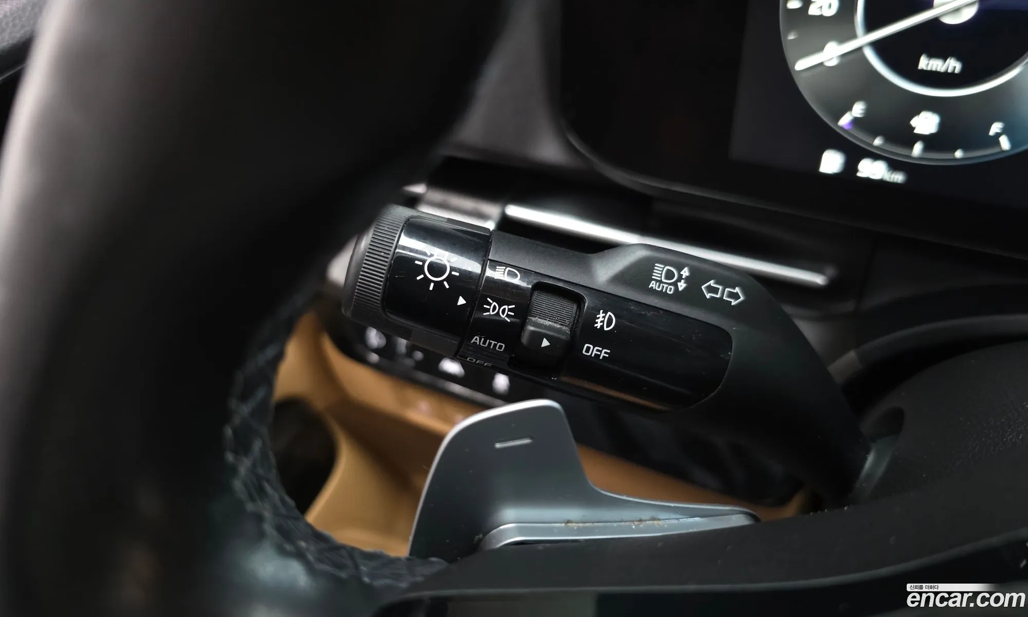 Kia Carnival 2021 — 34