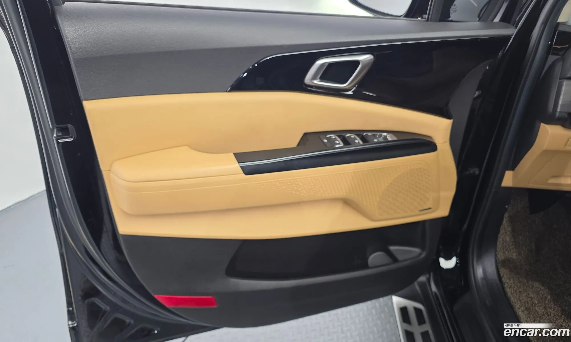 Kia Carnival 2021 — 10