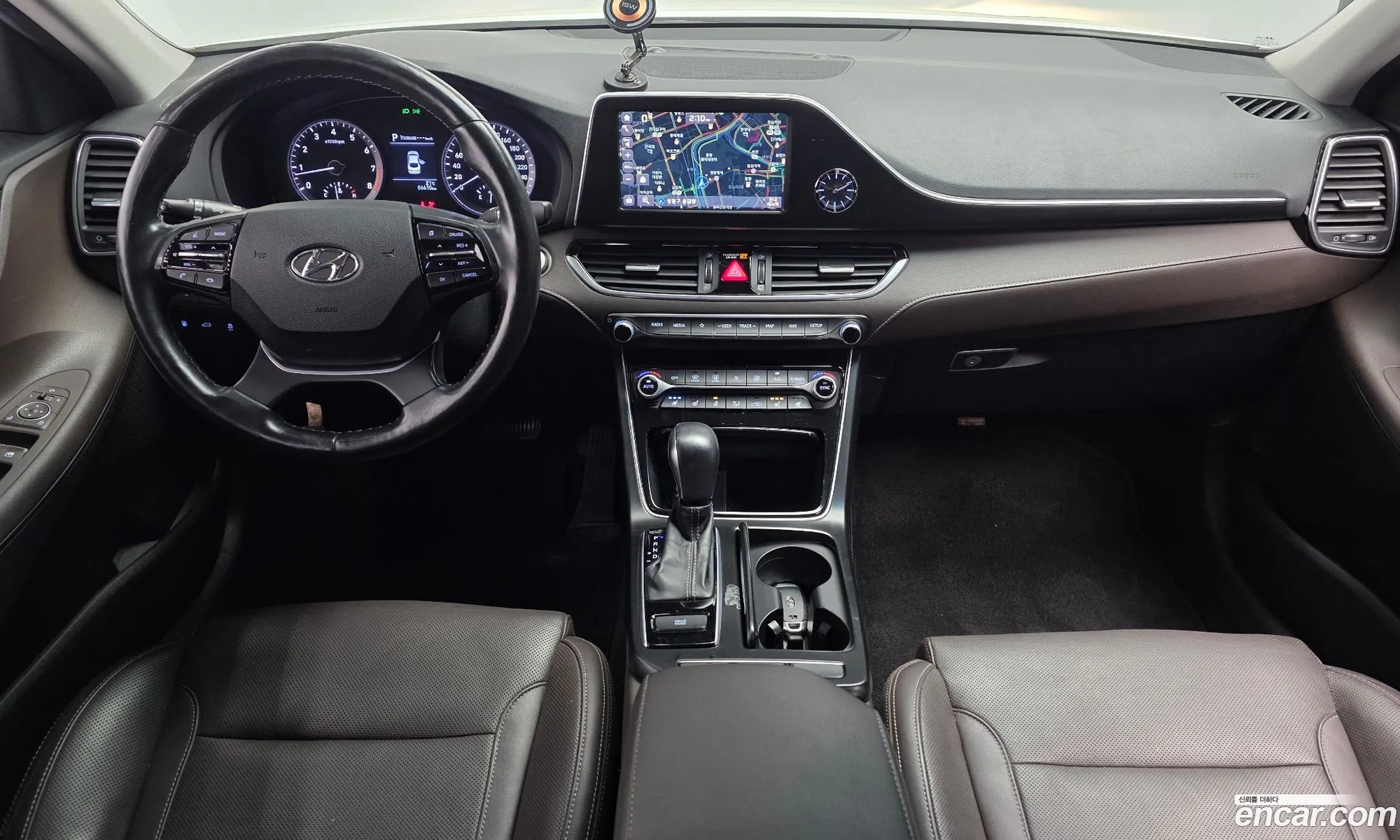 Hyundai Grandeur IG 2018 — 15