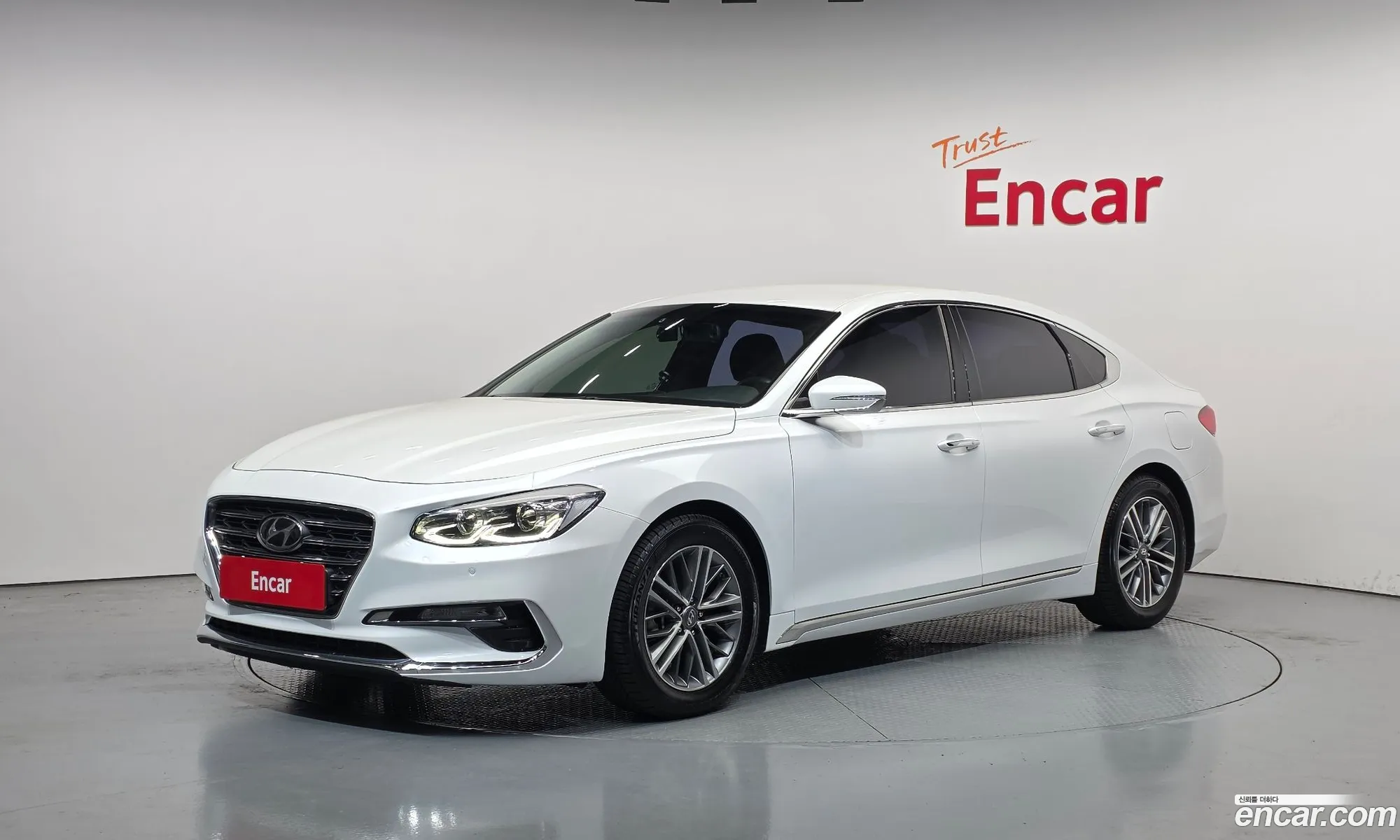 Hyundai Grandeur IG 2018 — 12