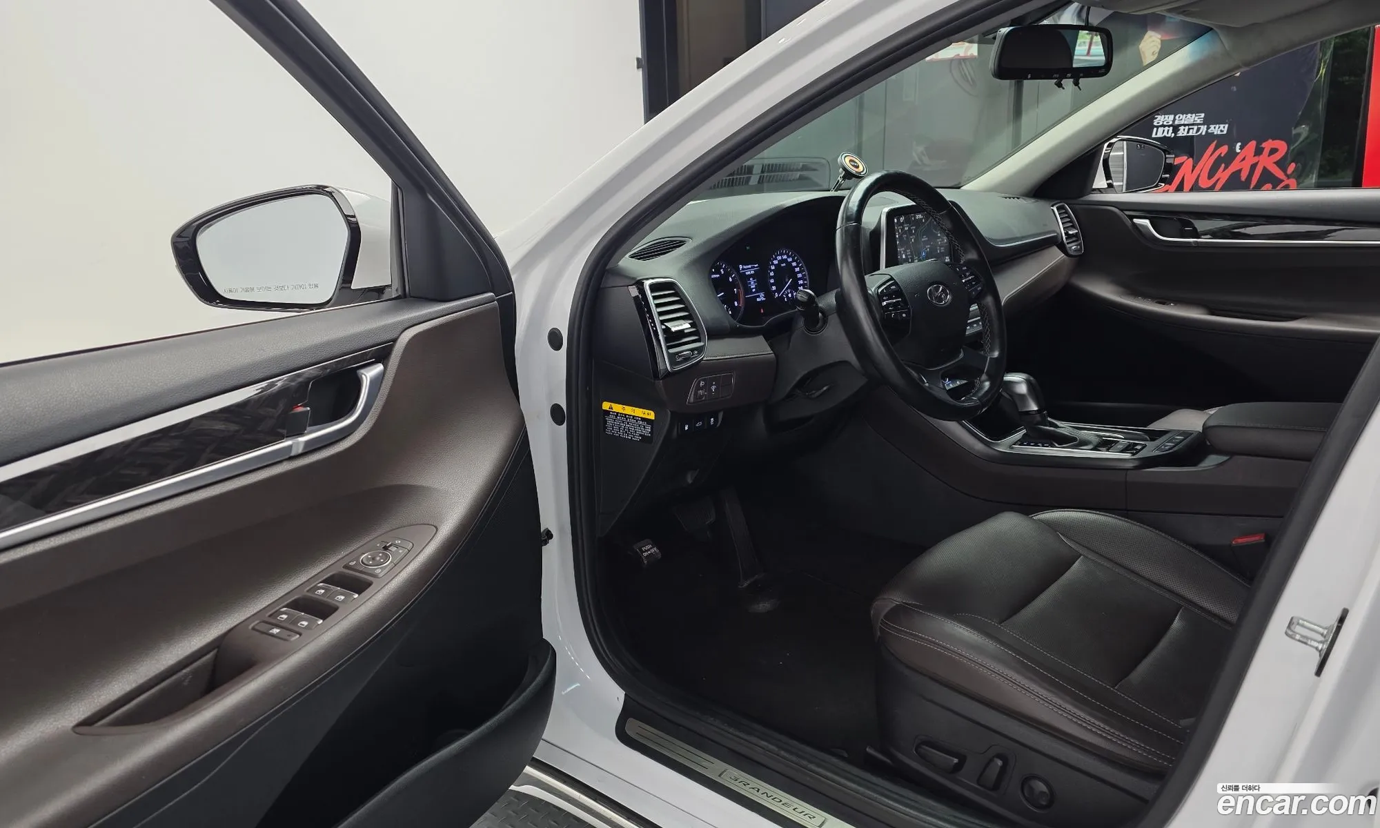 Hyundai Grandeur IG 2018 — 18