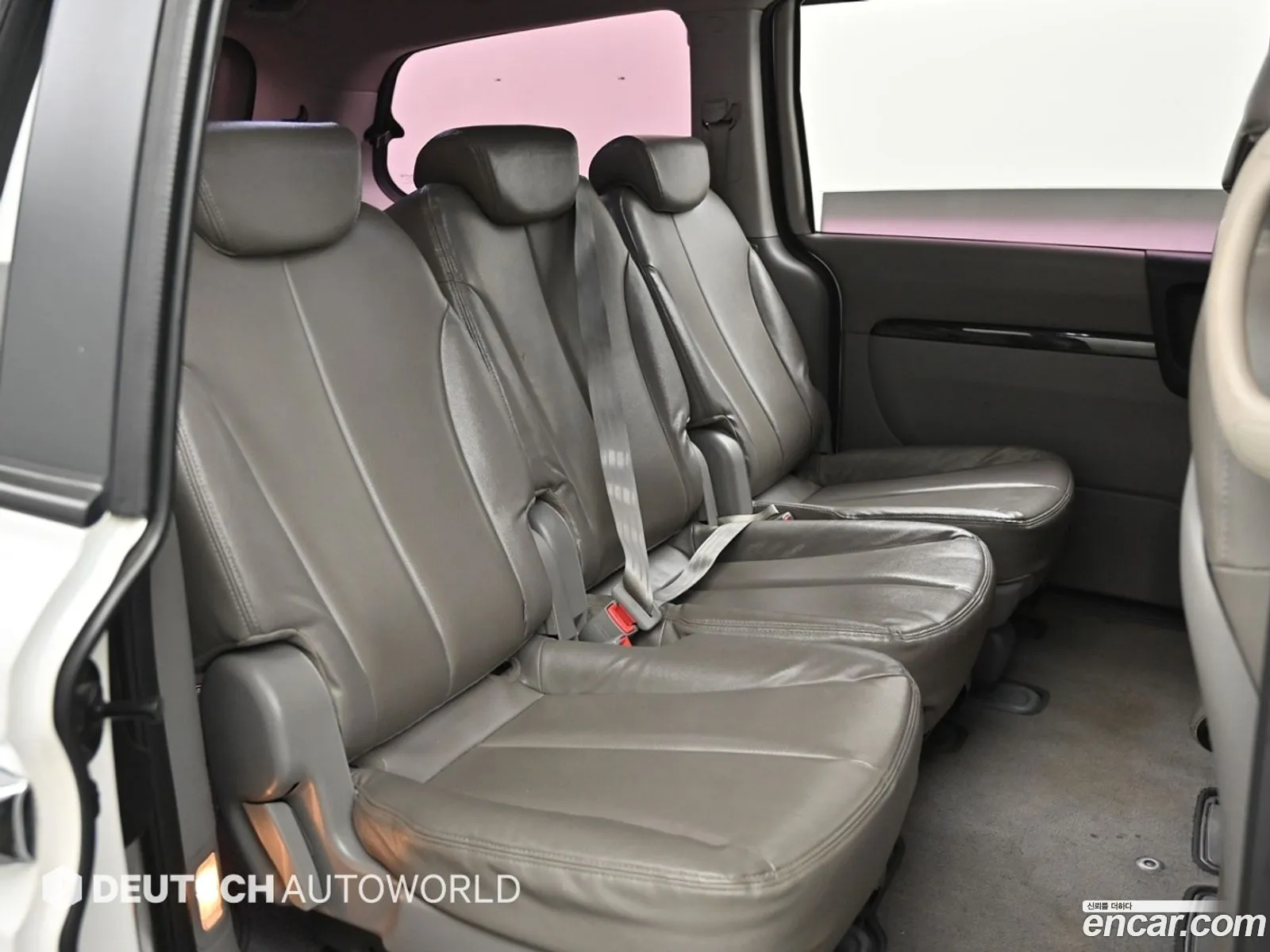 Kia Carnival R 2013 — 11