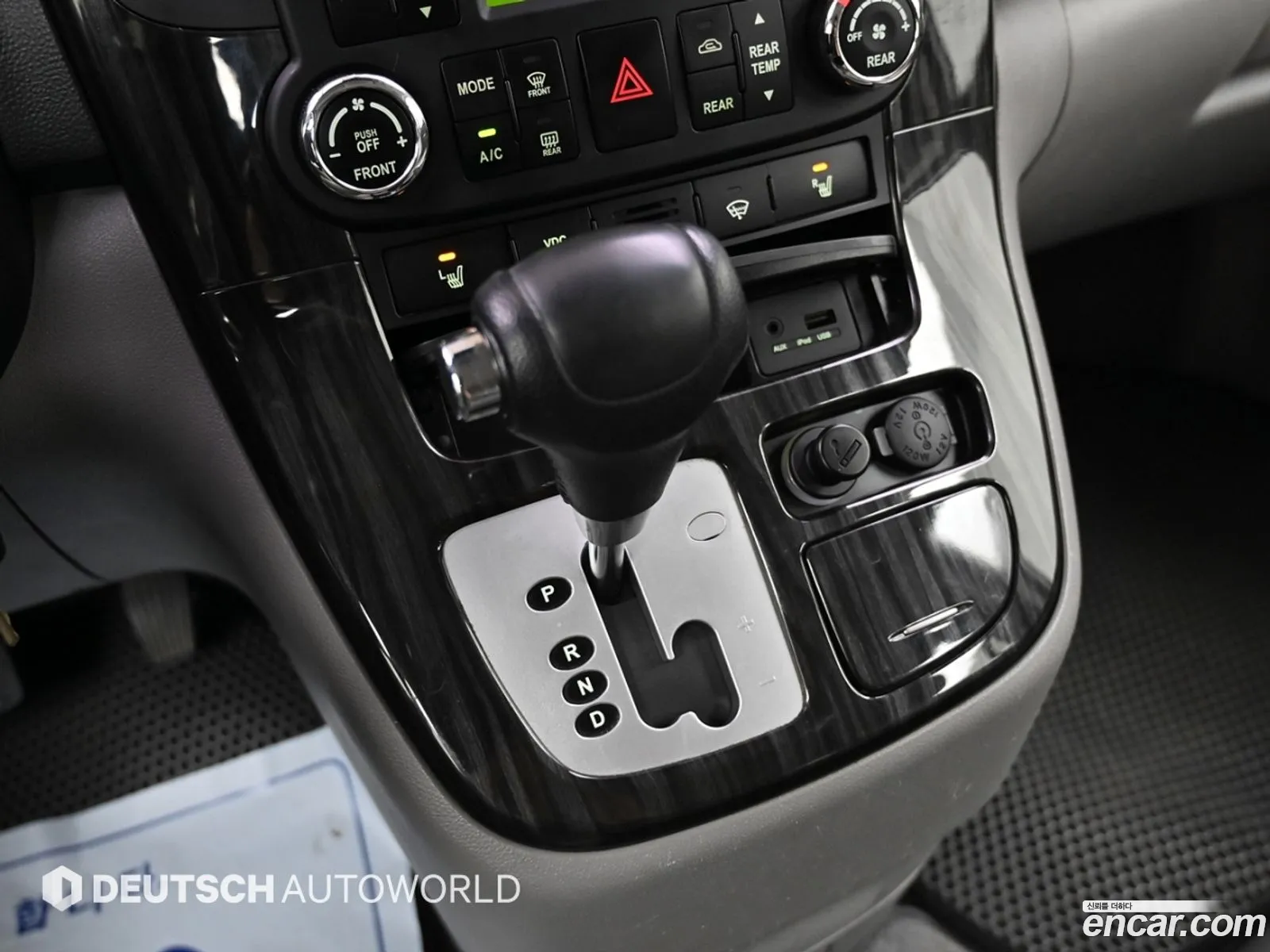 Kia Carnival R 2013 — 10