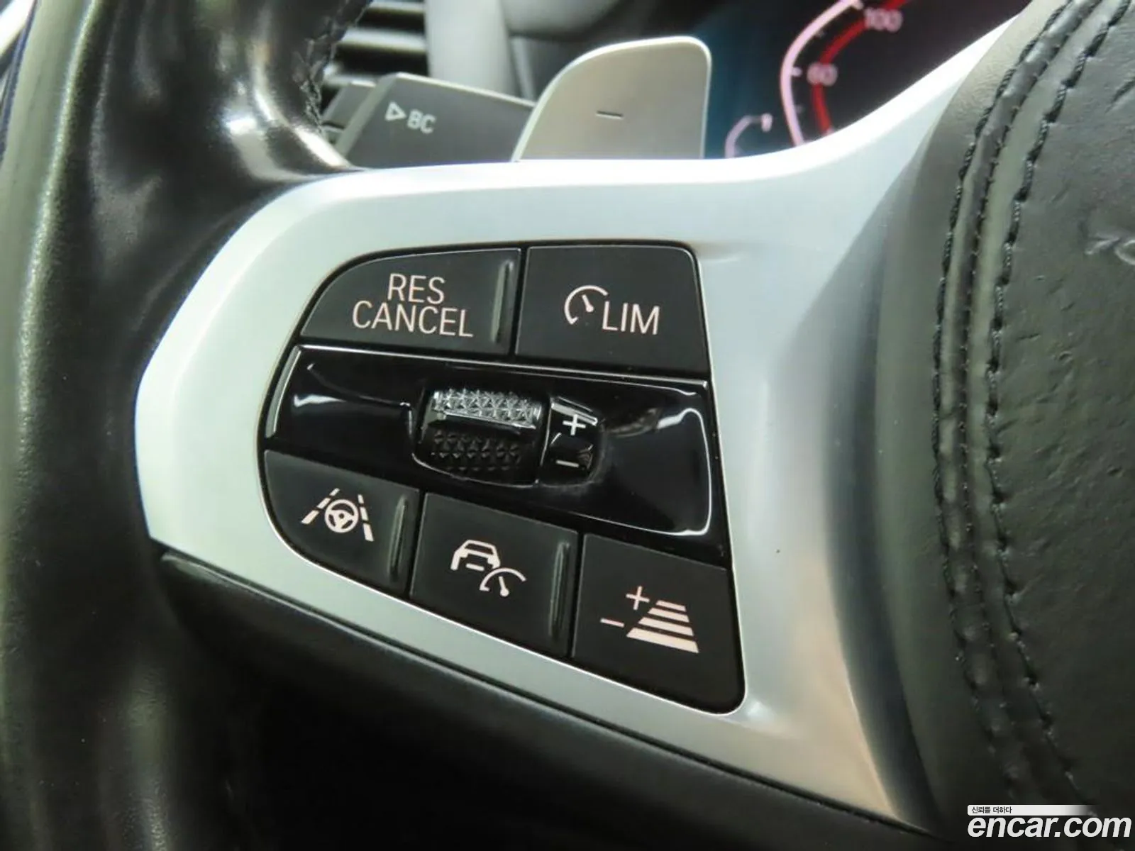 BMW X4 2021 — 16