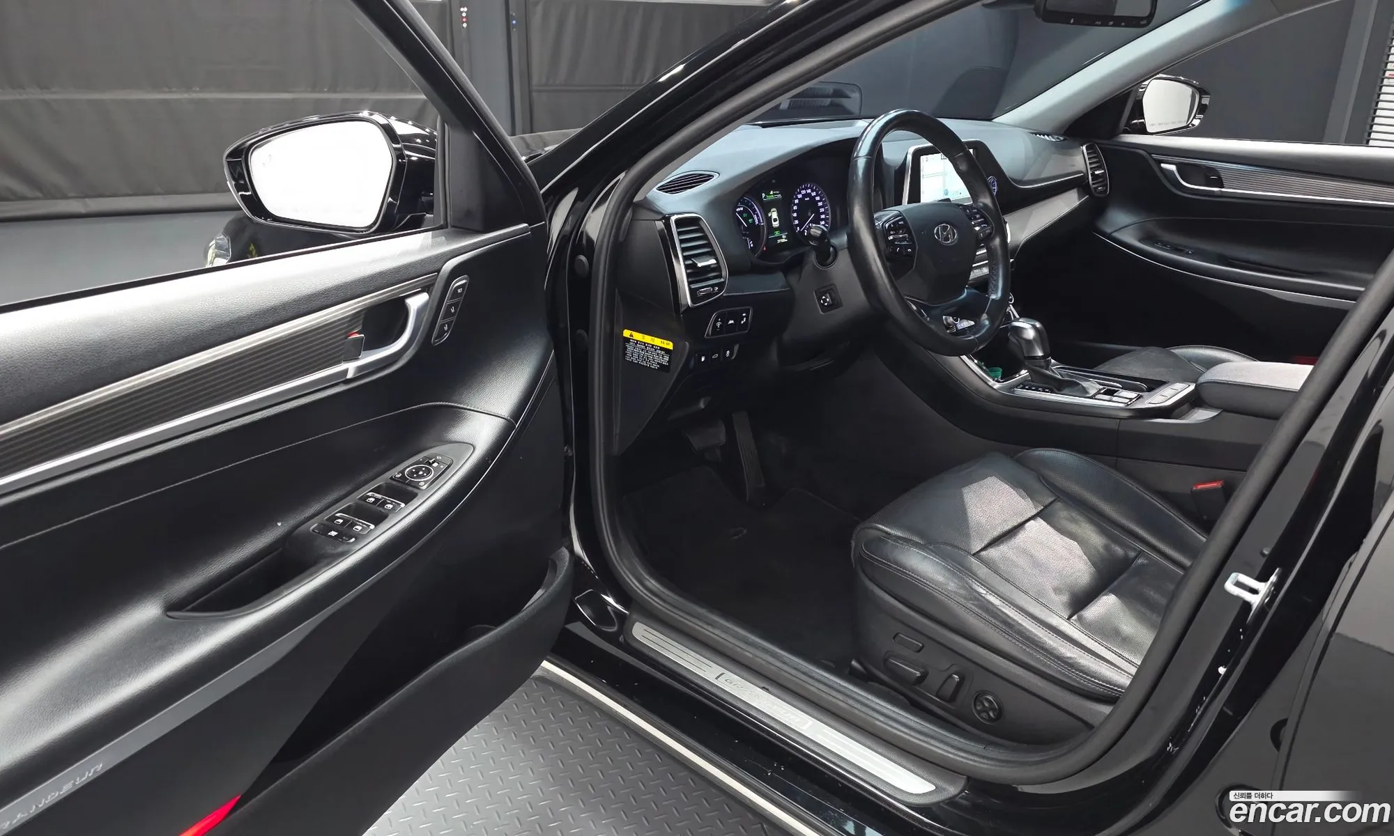 Hyundai Grandeur IG Hybrid 2018 — 11