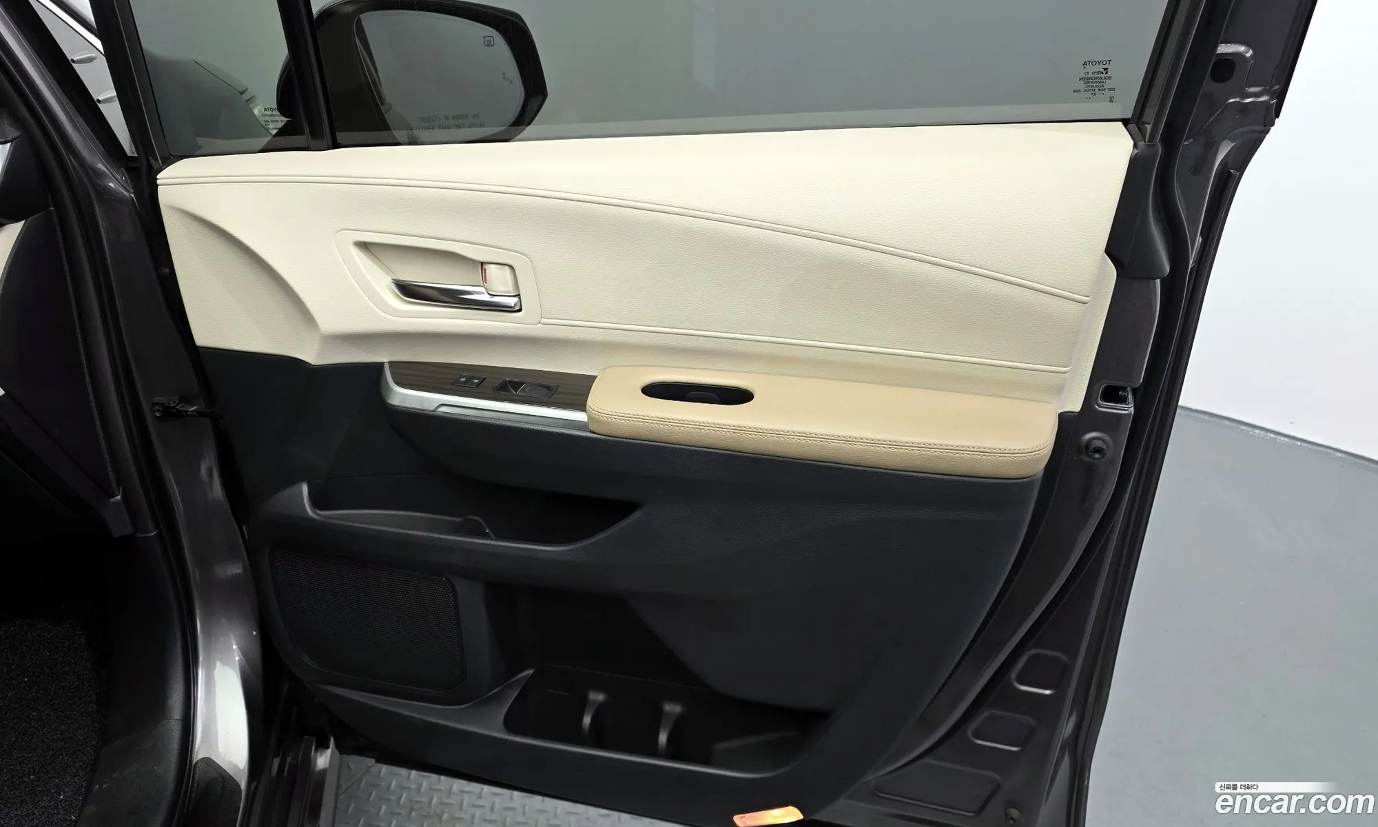 Toyota Sienna 2022 — 12