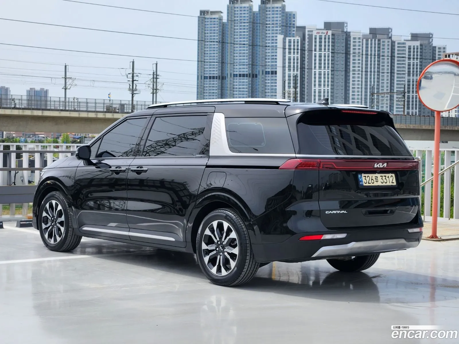 Kia Carnival 2022 — 12