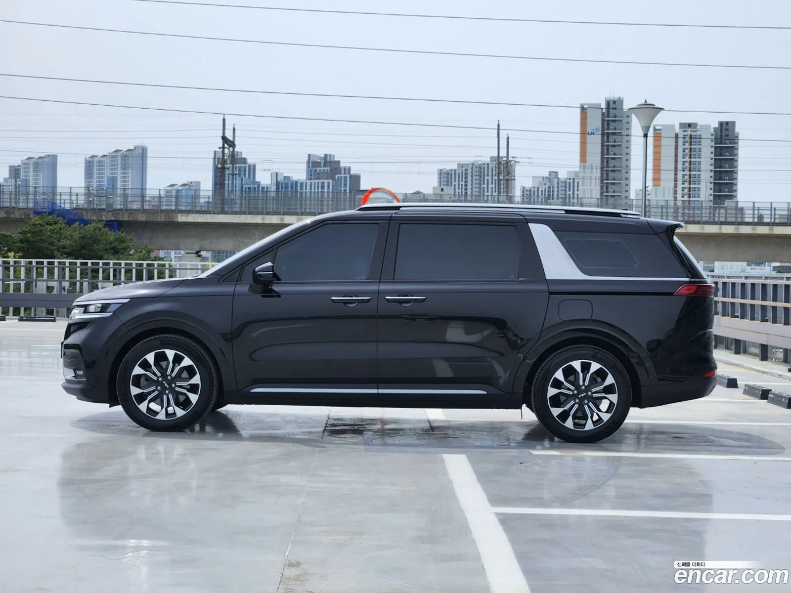 Kia Carnival 2022 — 14