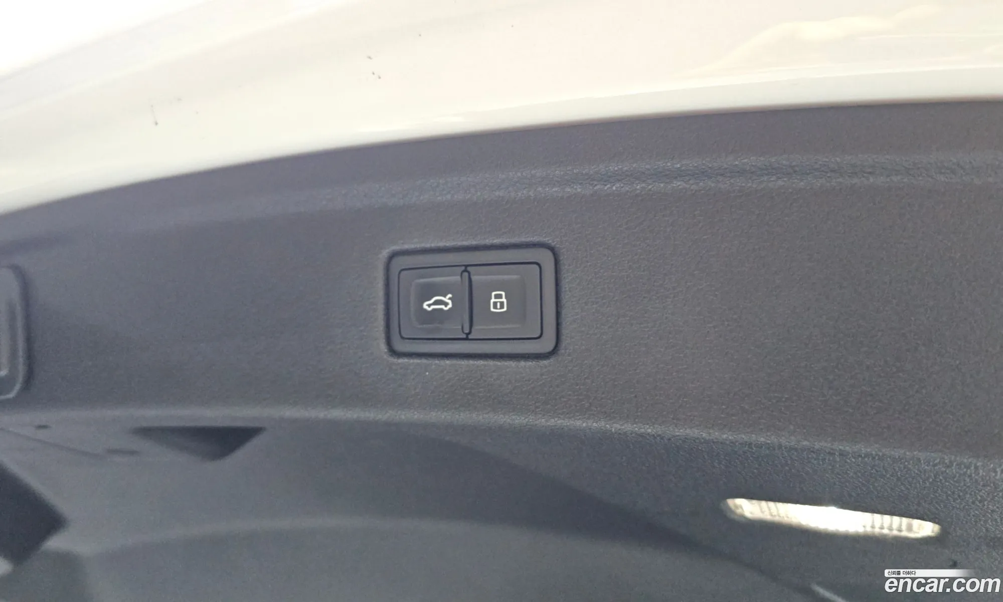 Audi A5 2019 WAUZZZF54KA067988 — 35