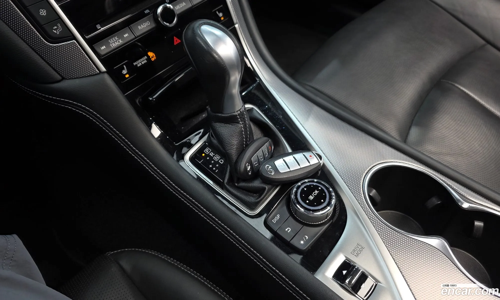 Infiniti Q50 2015 JNKDV71E2GM550355 — 16