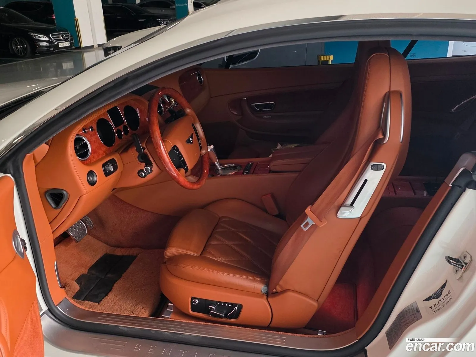 Bentley Continental GT 2009 — 2