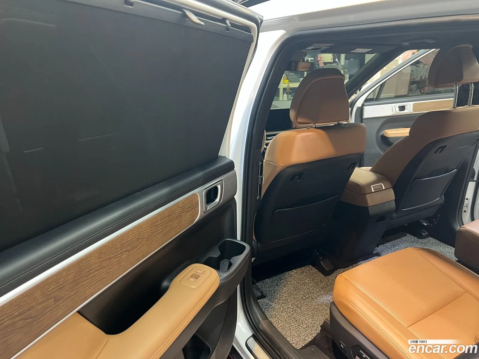 Hyundai Santa Fe 2023 — 7