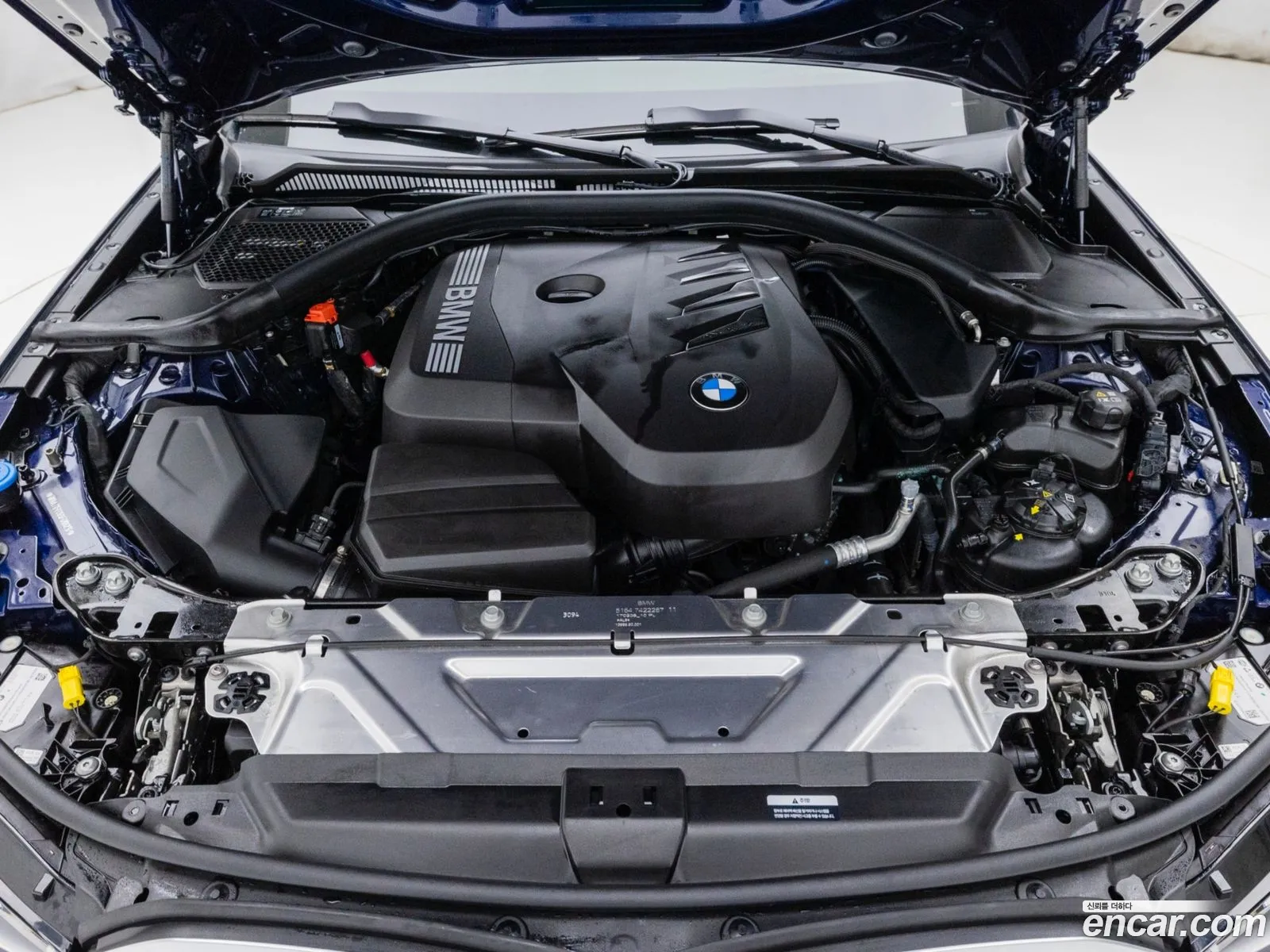 BMW 3 Series 2025 — 5