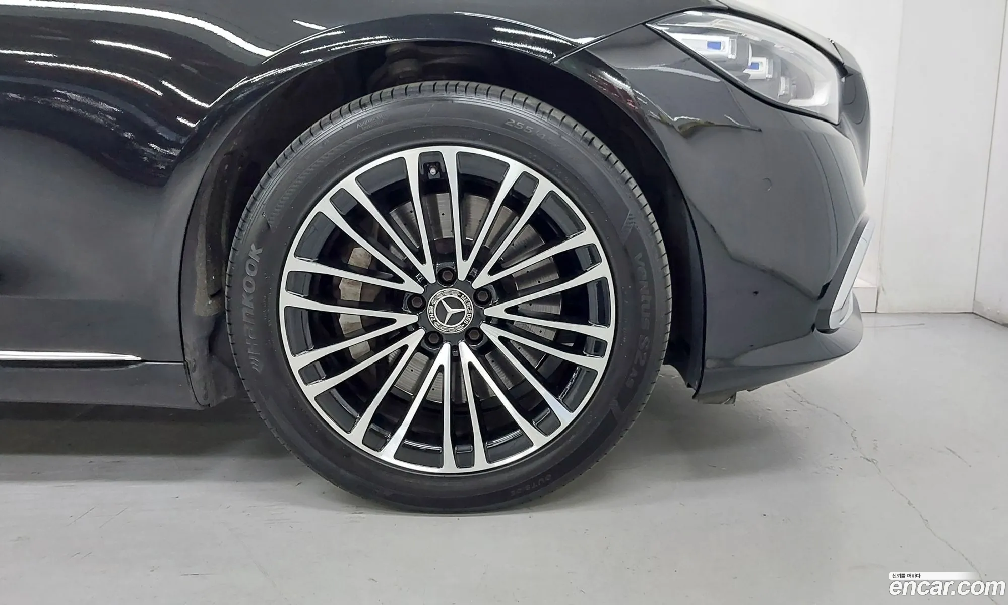 Mercedes-Benz S-Class W223 2022 — 18