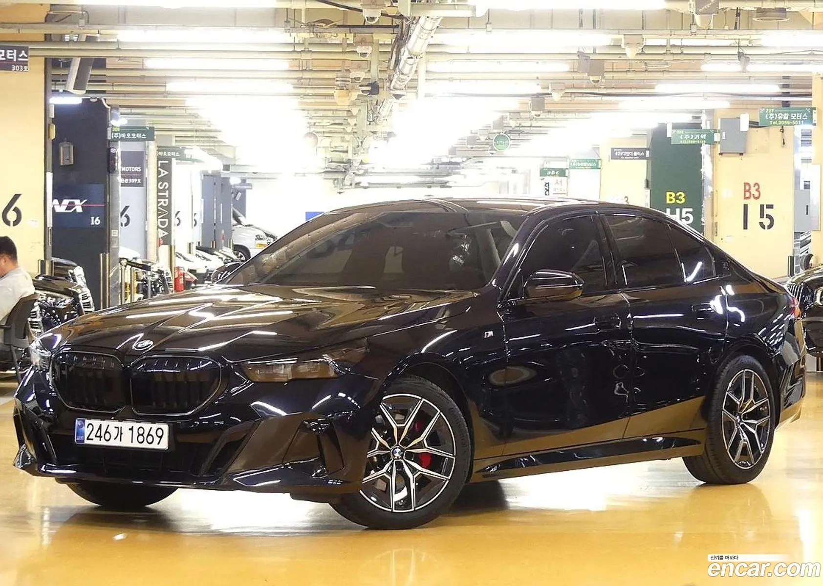 BMW 5 Series 2024 — 18