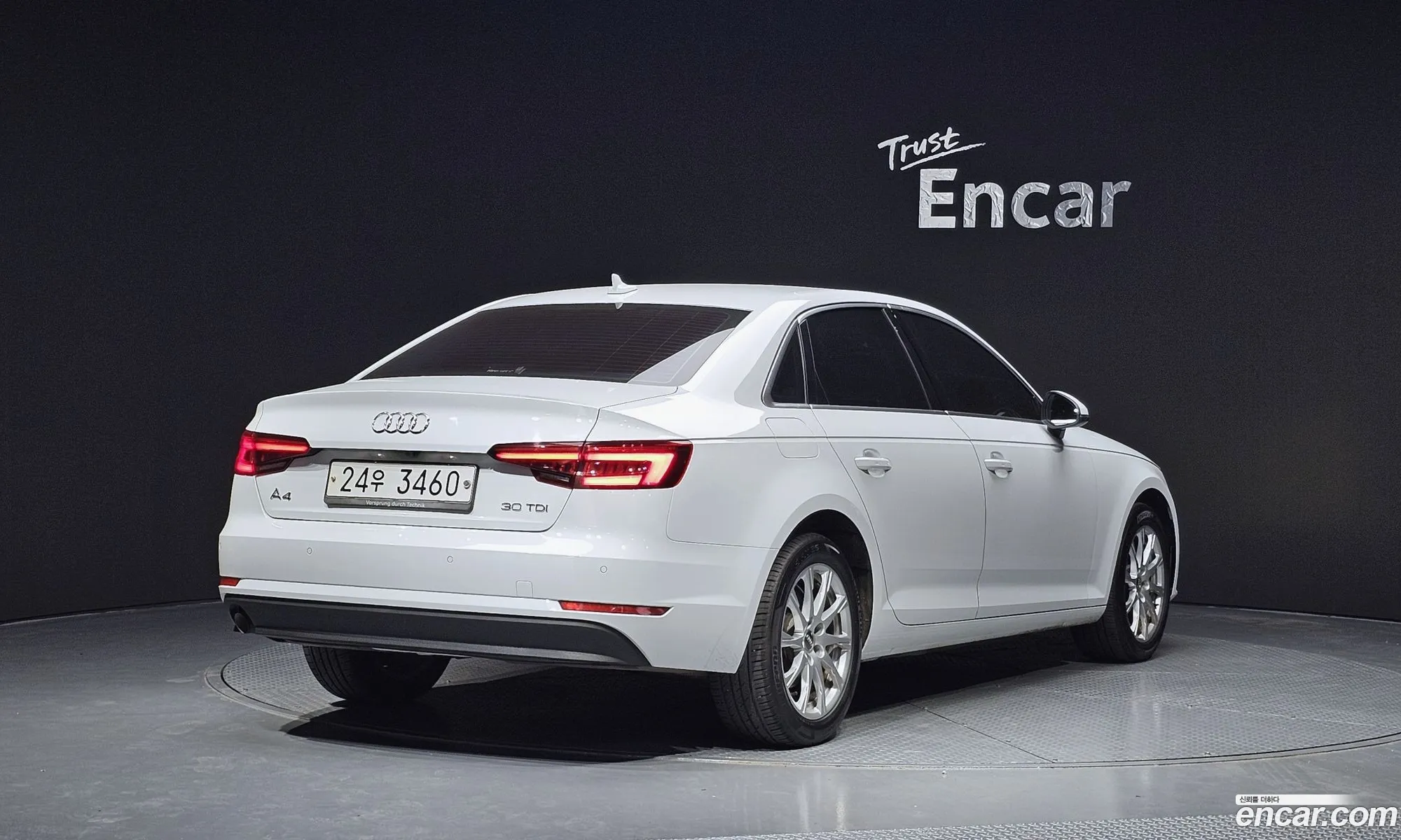 Audi A4 2018 WAUZZZF42JA175936 — 7