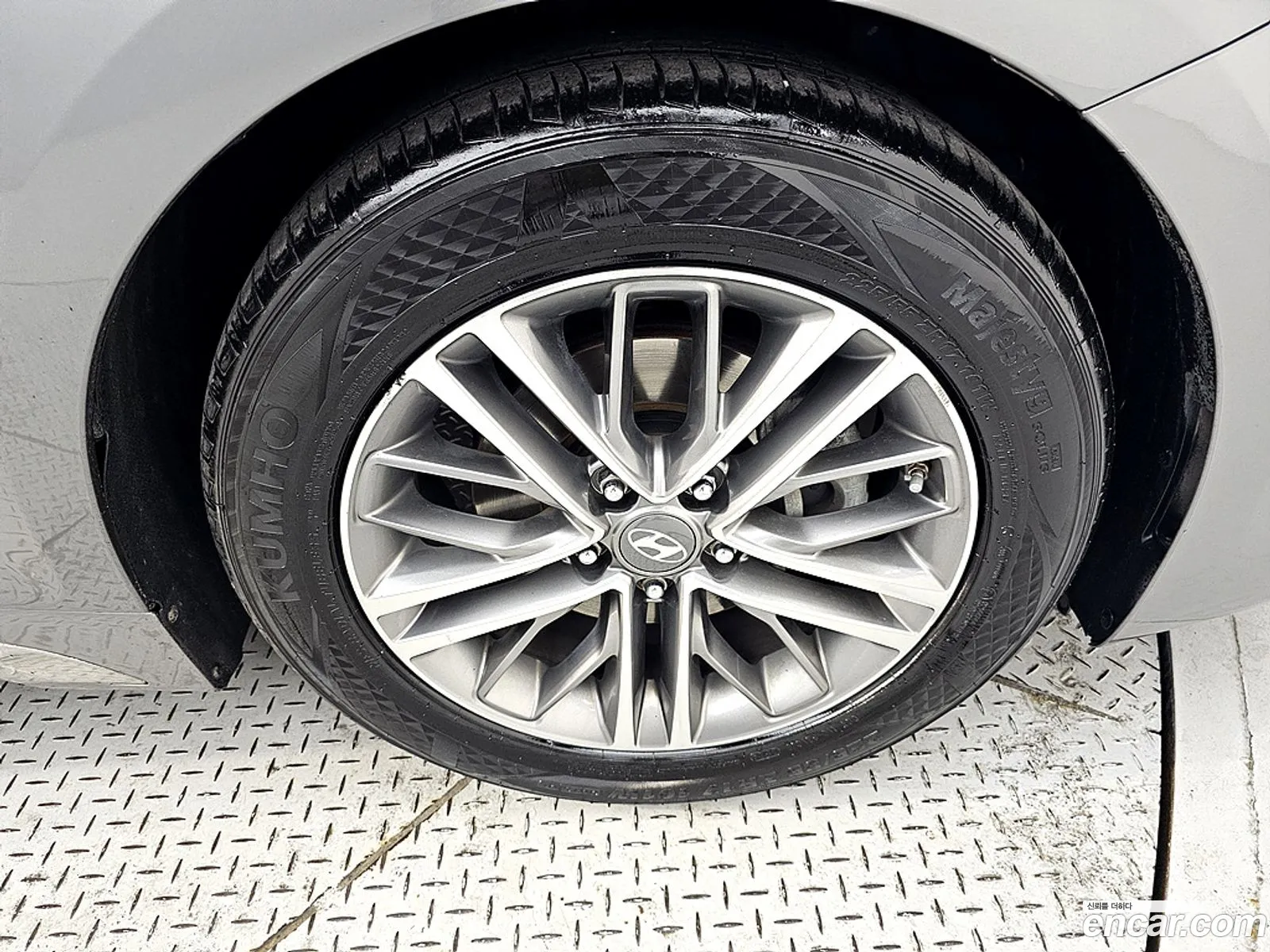 Hyundai Grandeur IG 2017 — 11