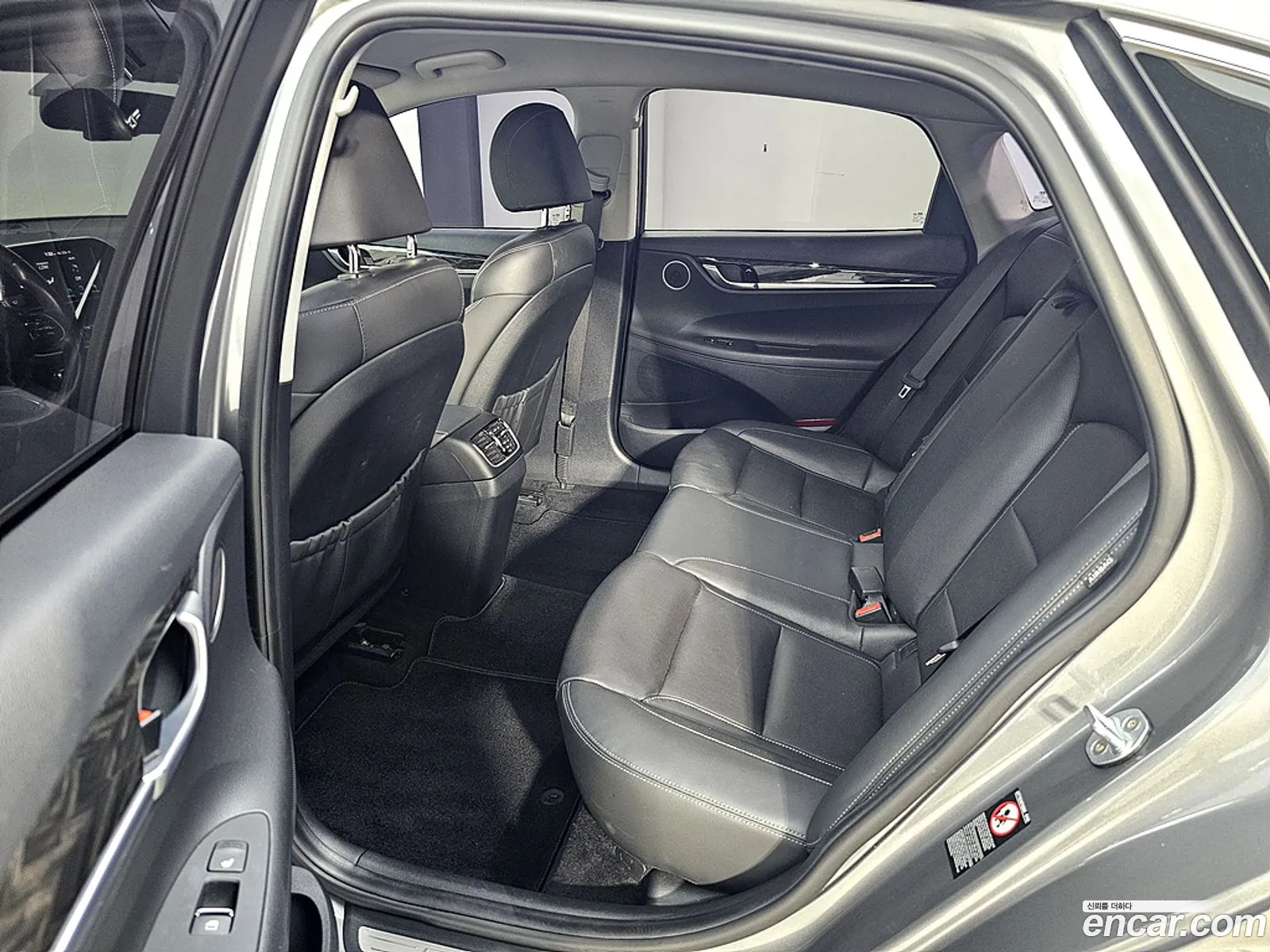 Hyundai Grandeur IG 2017 — 19