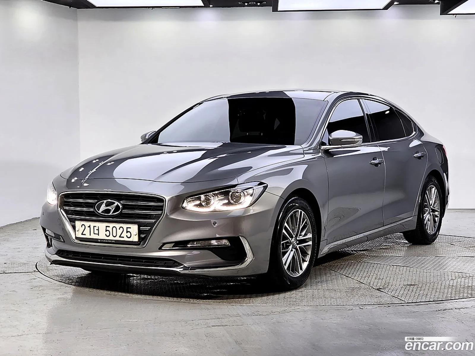 Hyundai Grandeur IG 2017 — 15