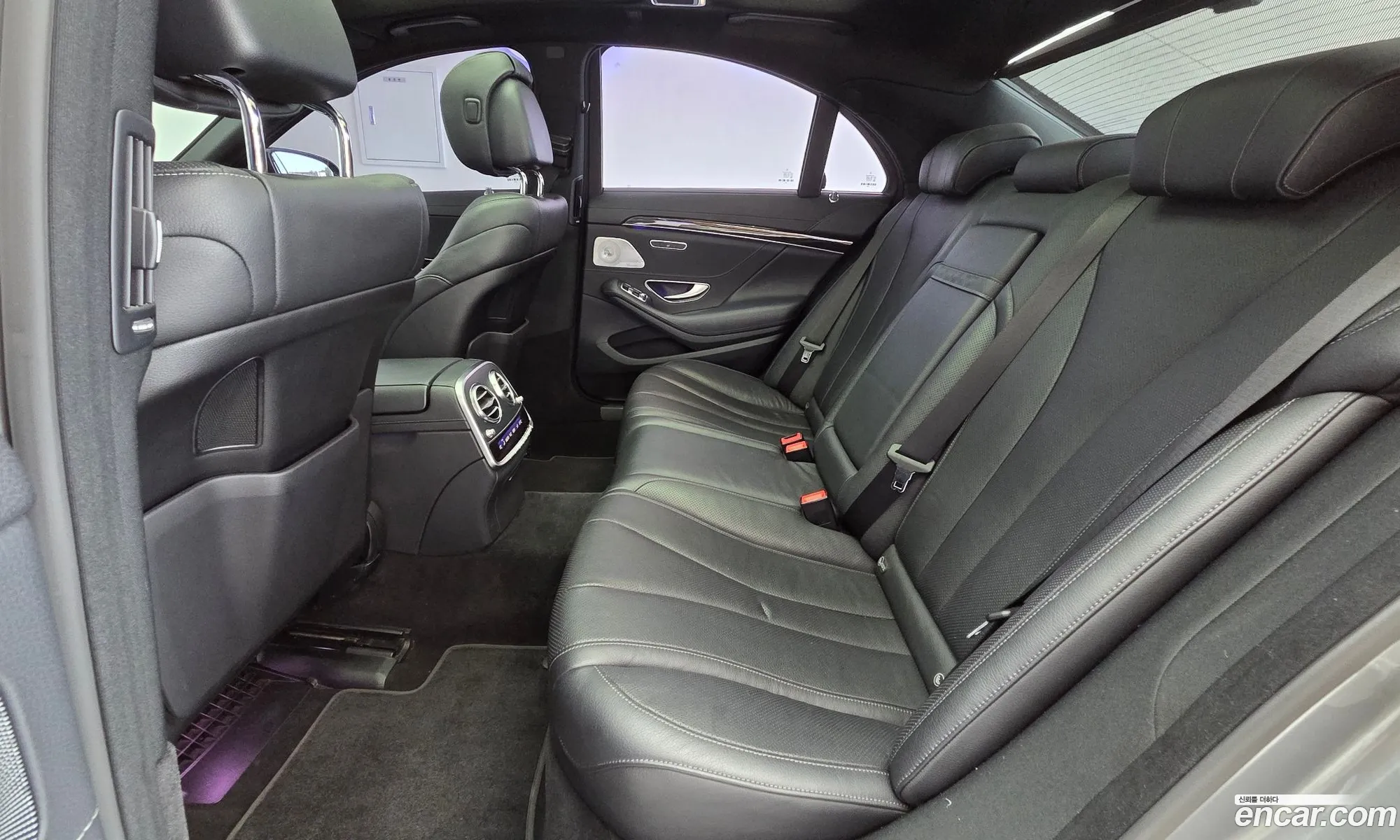 Mercedes-Benz S-Class W222 2016 — 13