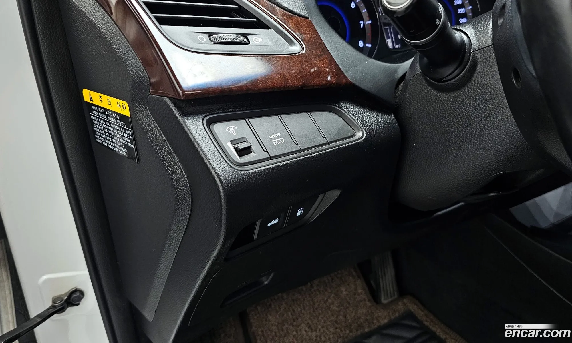 Hyundai Grandeur HG 2012 — 13