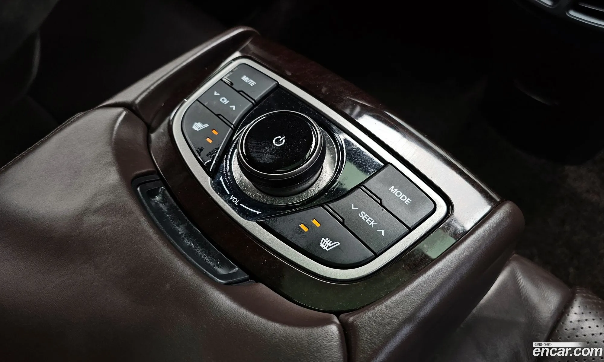 Hyundai Grandeur HG 2012 — 12