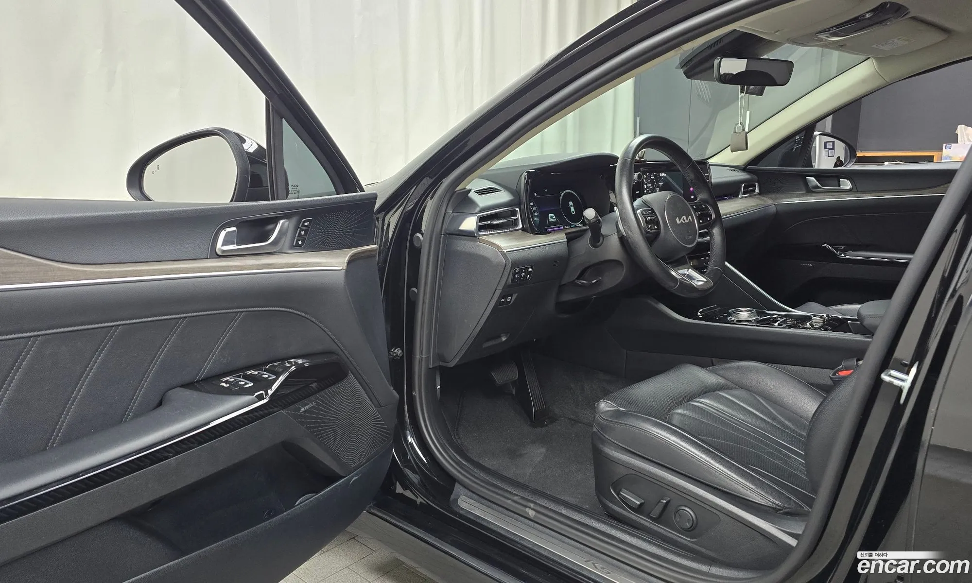 Kia K5 Hybrid 2021 — 29