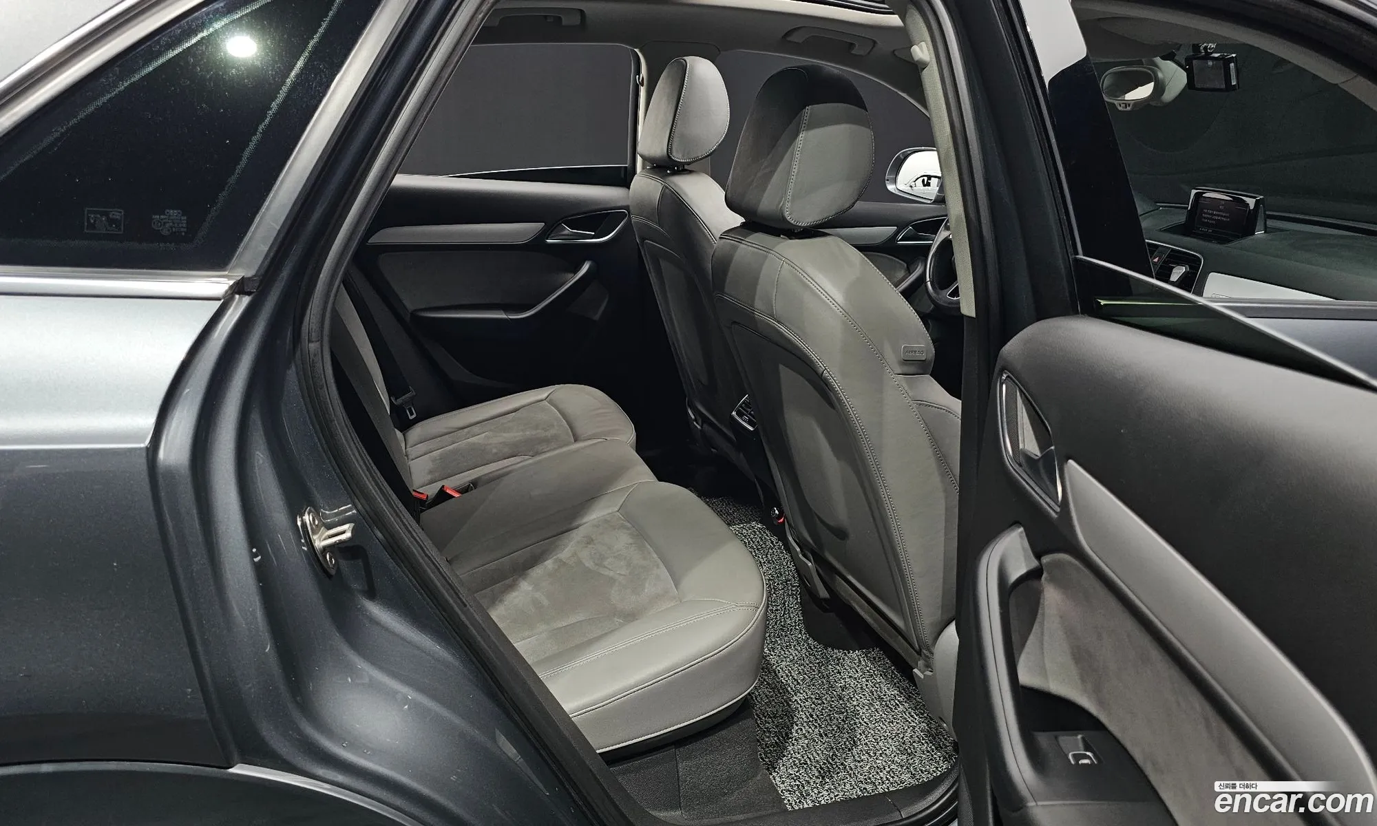 Audi Q3 2015 WAUZZZ8U8FR029739 — 19