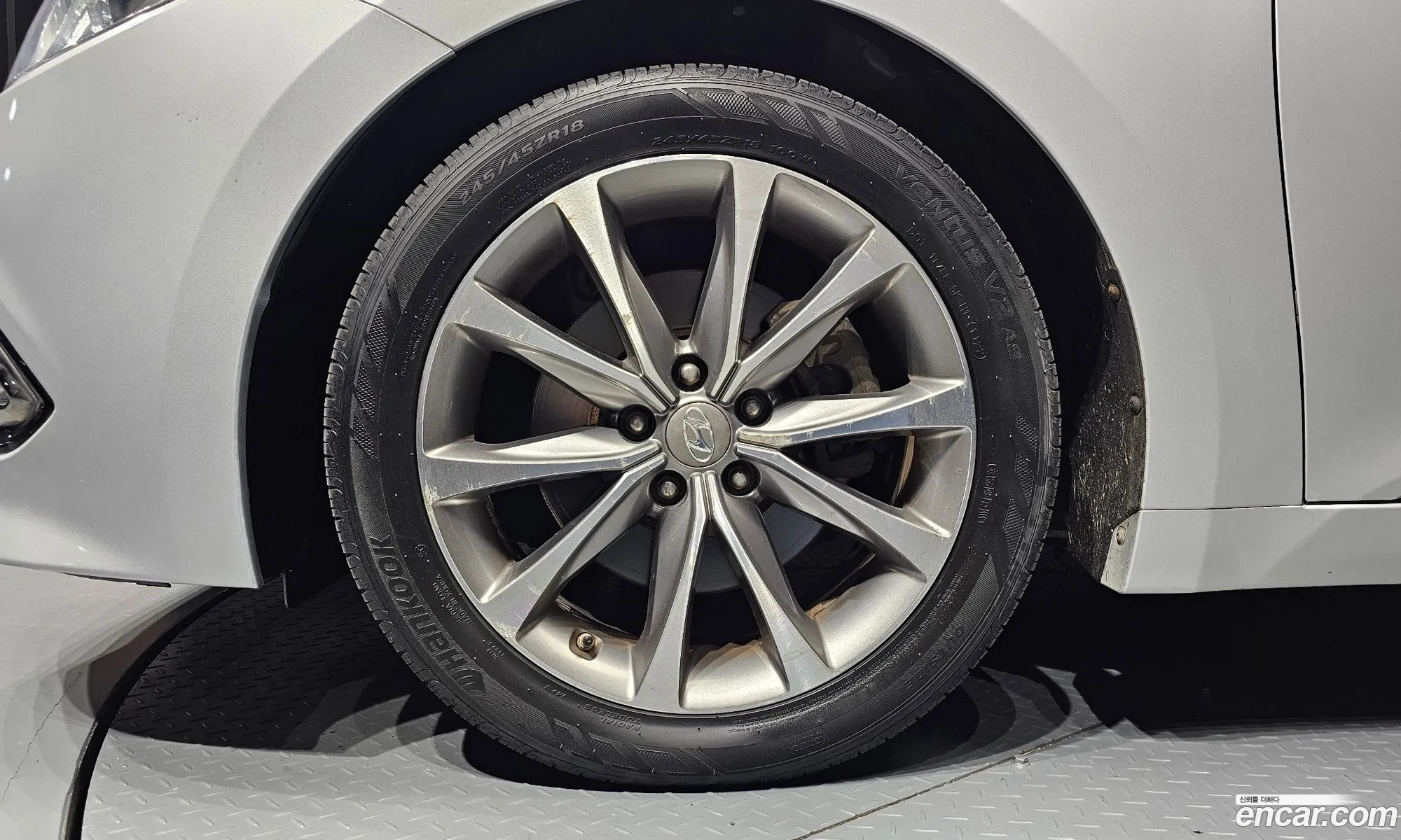 Hyundai Grandeur HG 2015 — 2