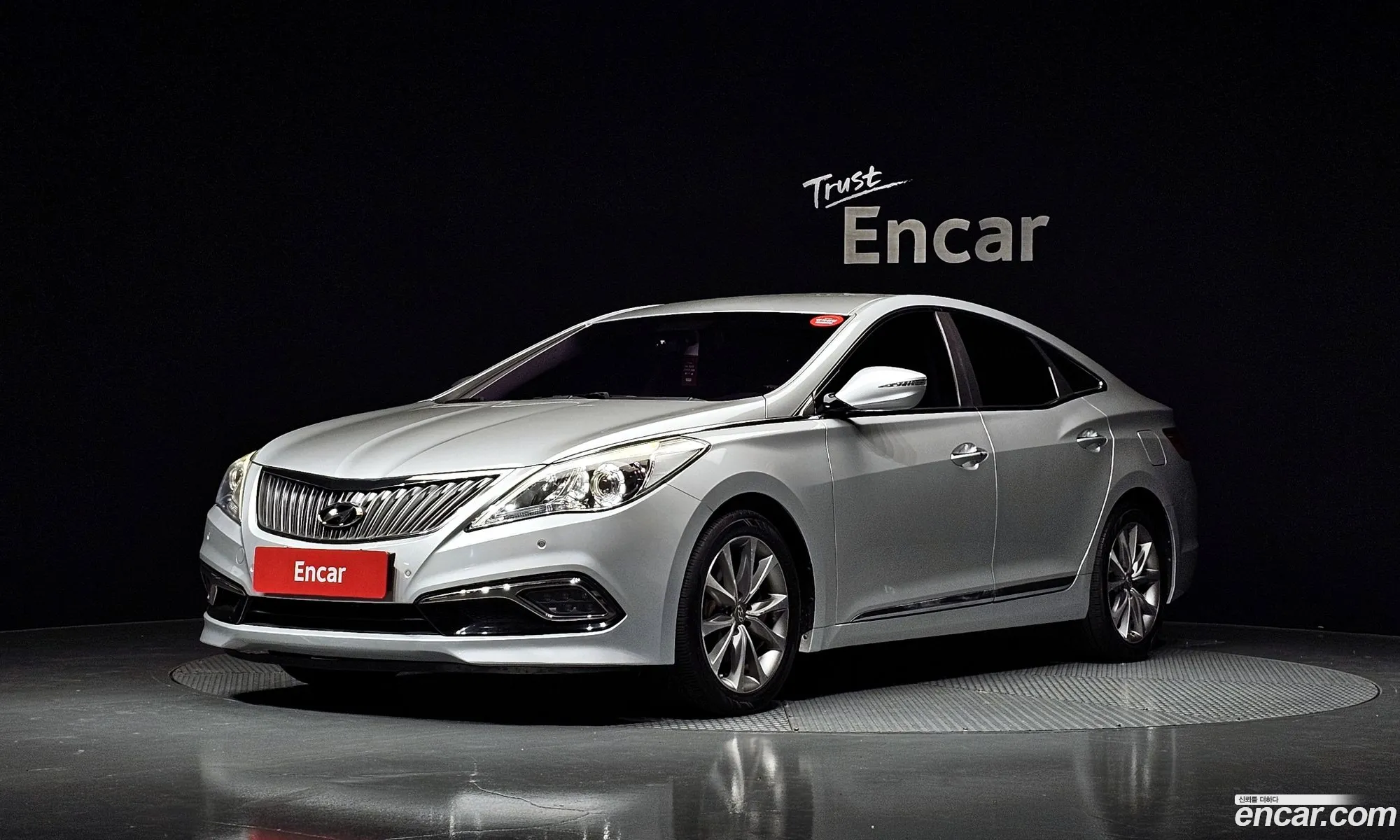 Hyundai Grandeur HG 2015 — 15