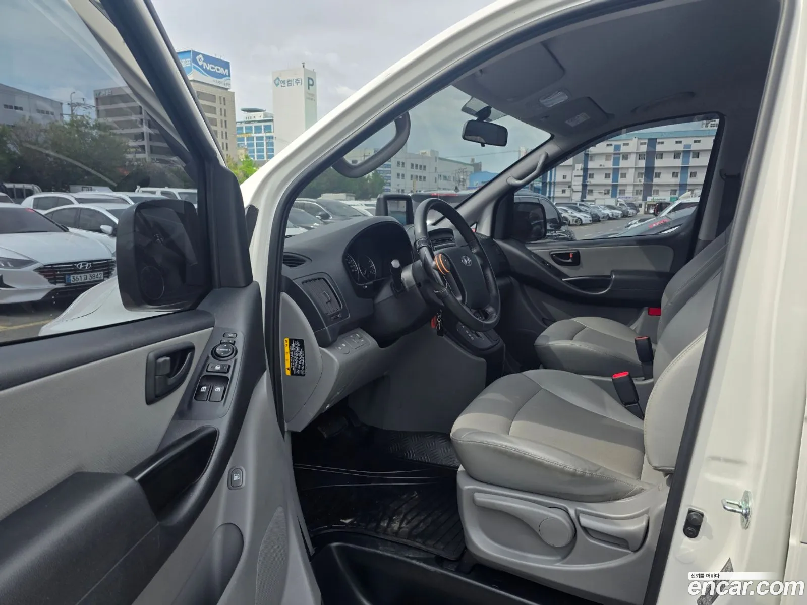 Hyundai Grand Starex 2020 — 14
