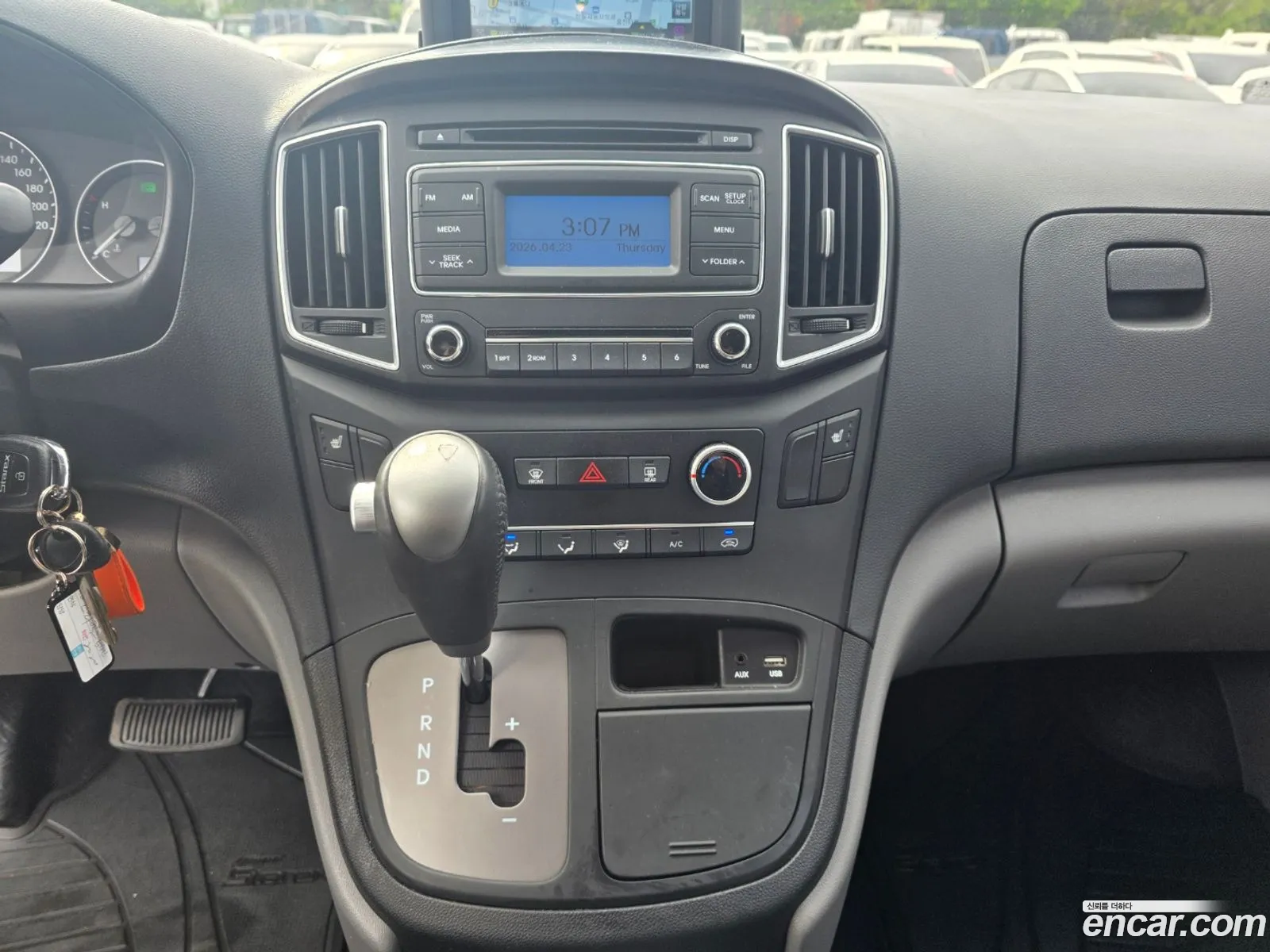 Hyundai Grand Starex 2020 — 15