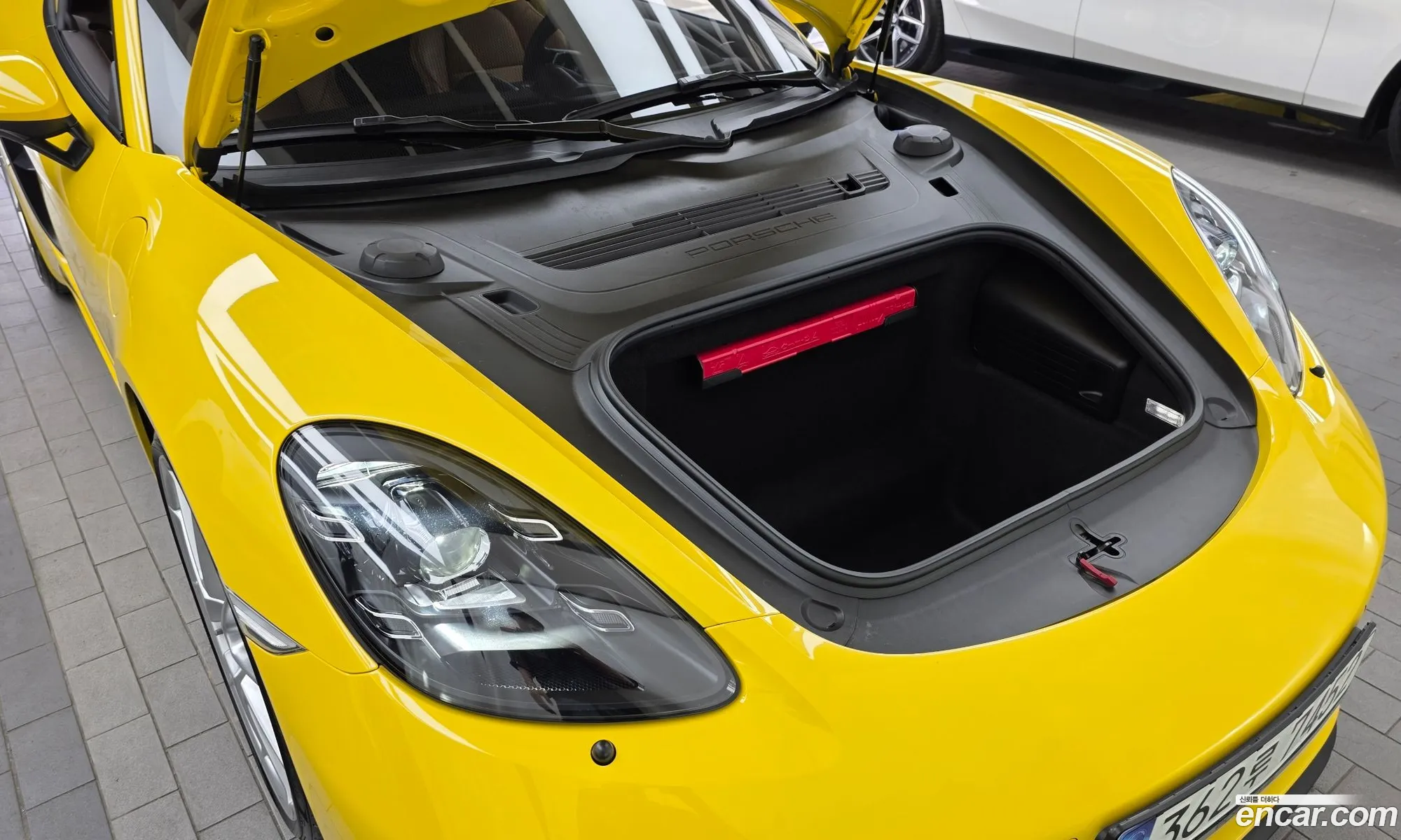 Porsche 718 Cayman 2021 — 19