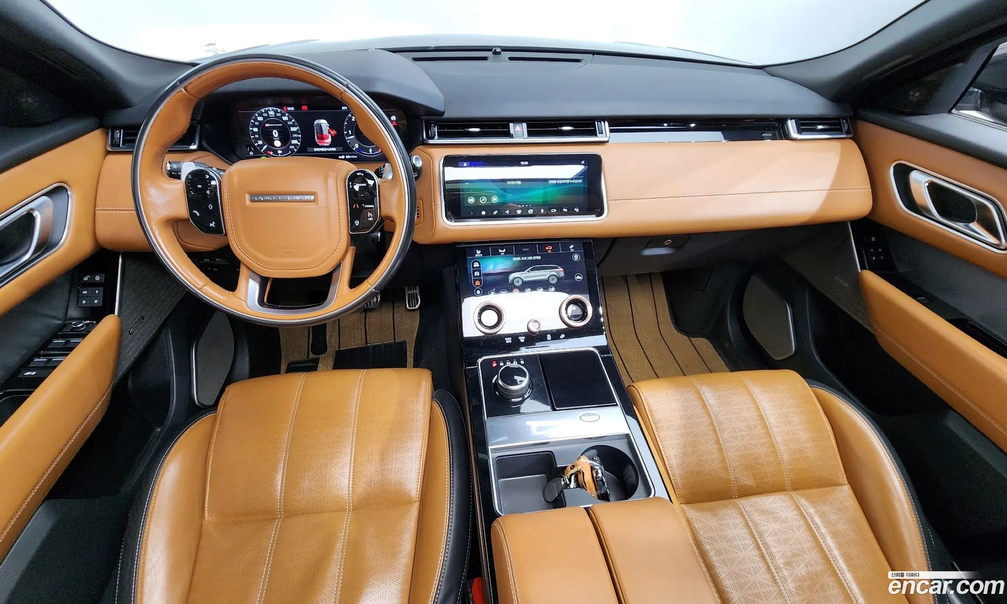 Land Rover Range Rover Velar 2019 — 23