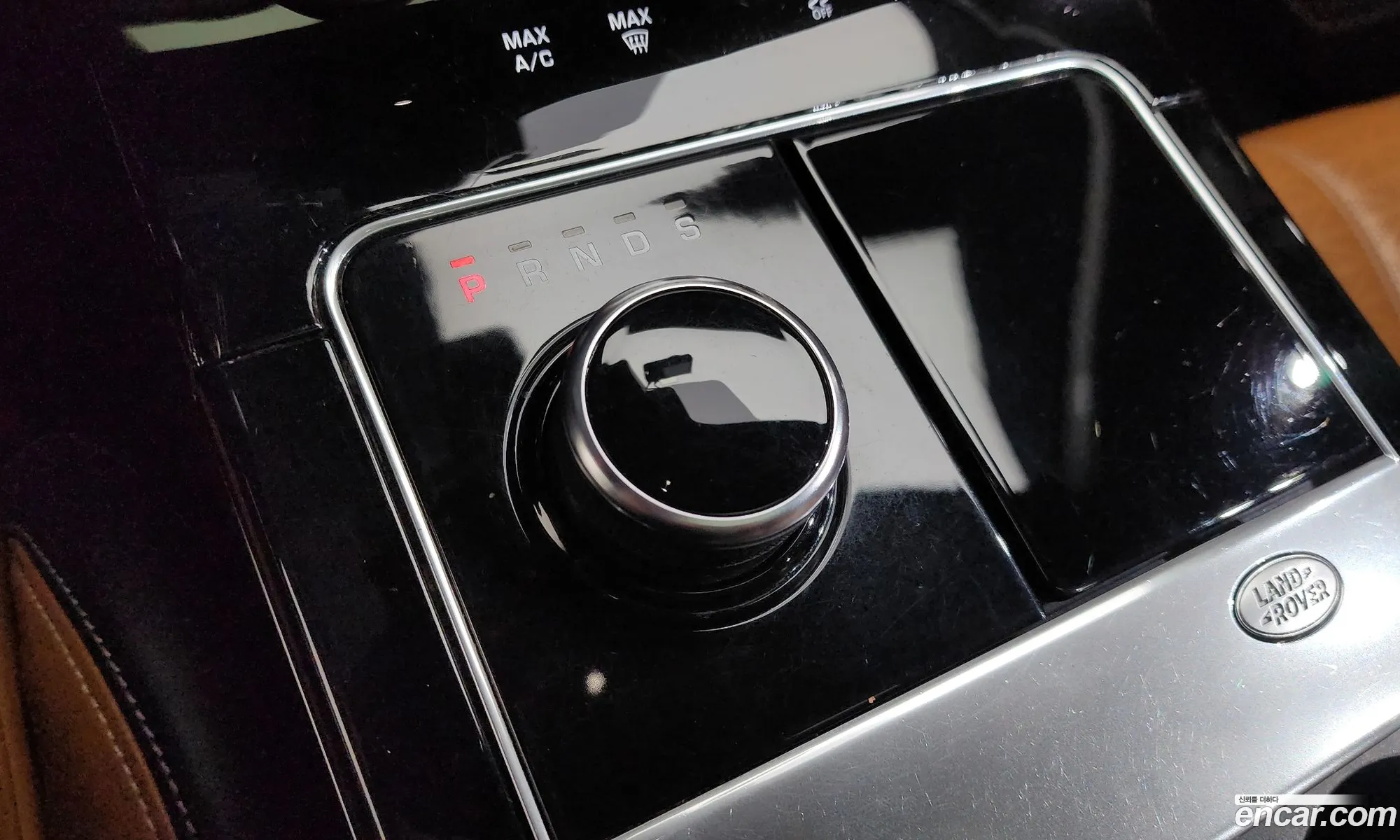 Land Rover Range Rover Velar 2019 — 9