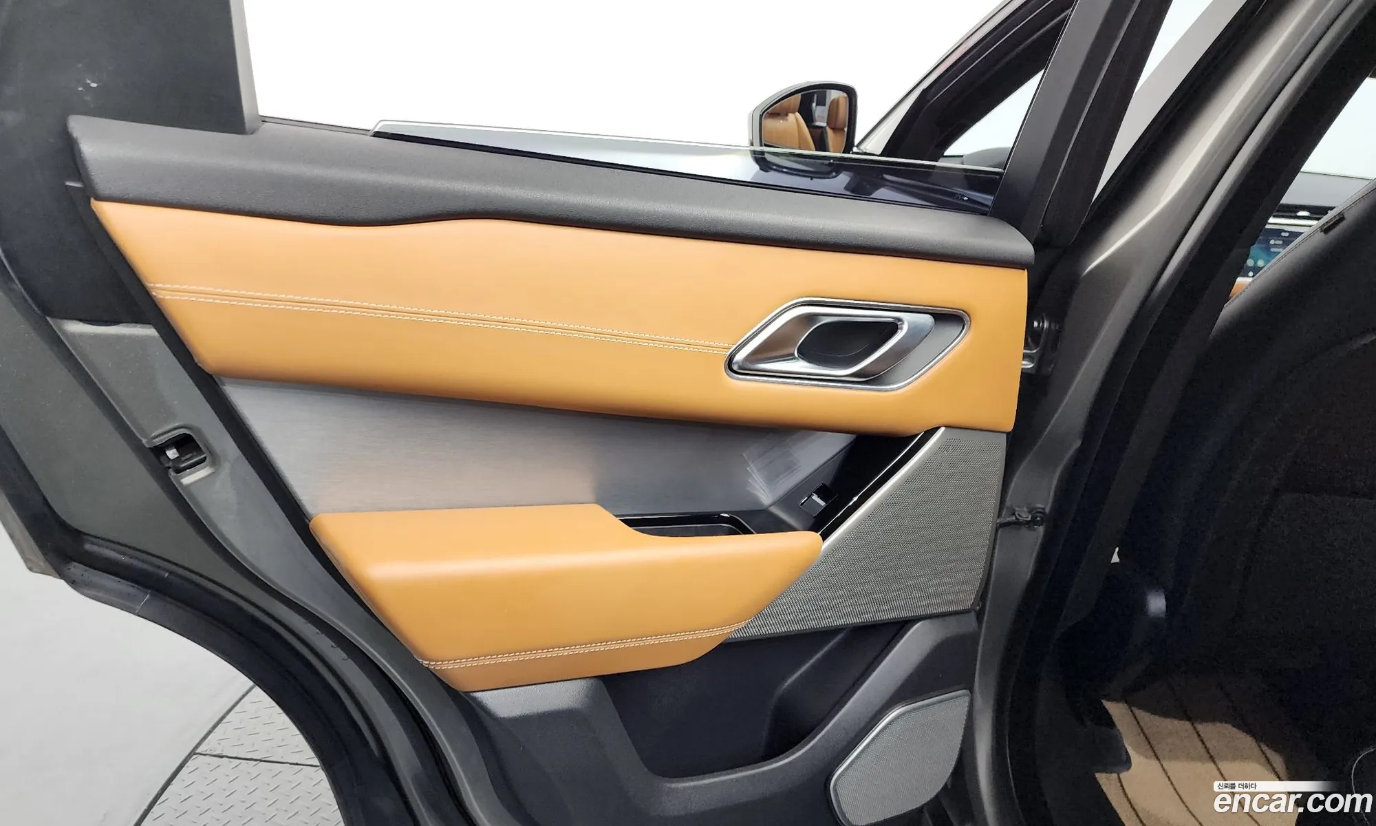 Land Rover Range Rover Velar 2019 — 20
