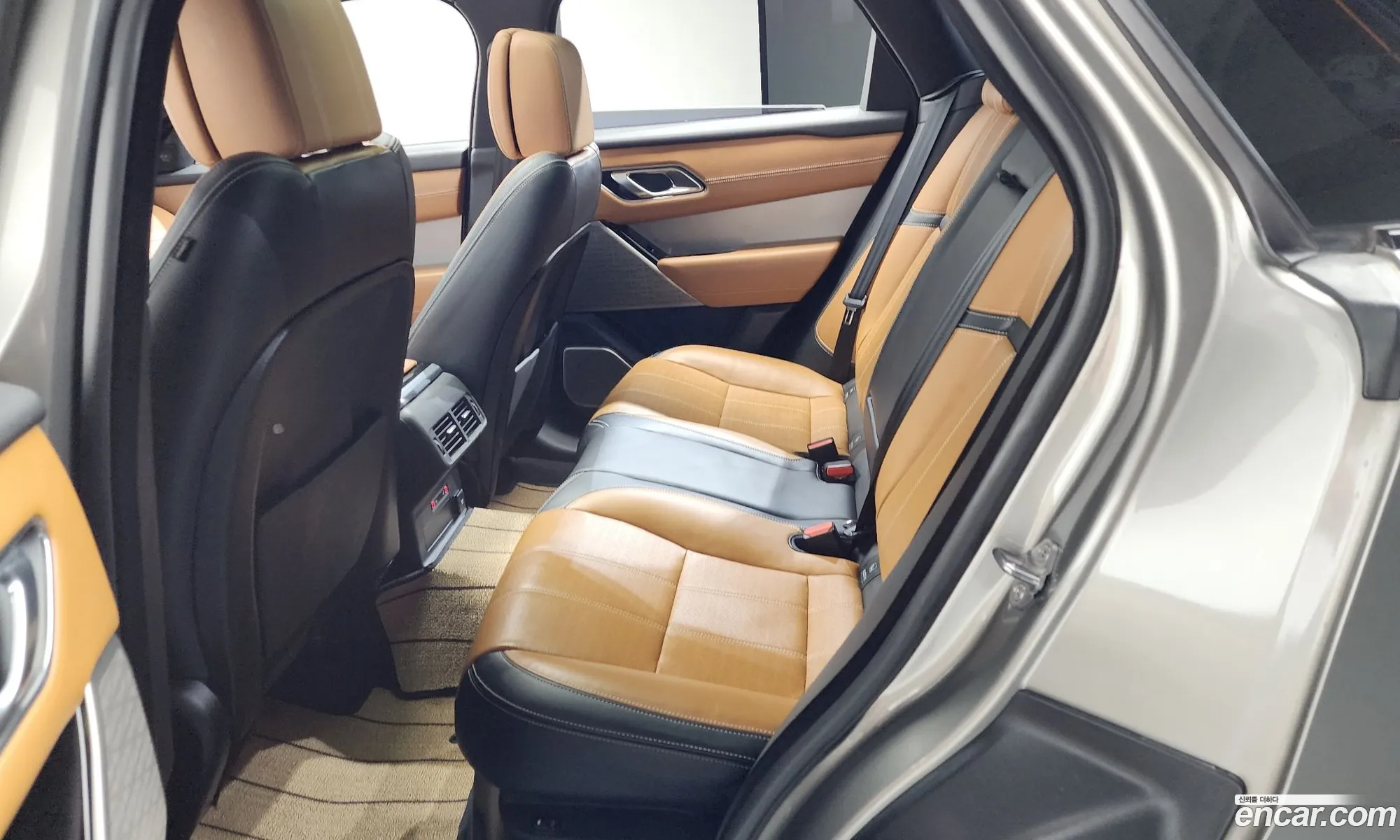 Land Rover Range Rover Velar 2019 — 5