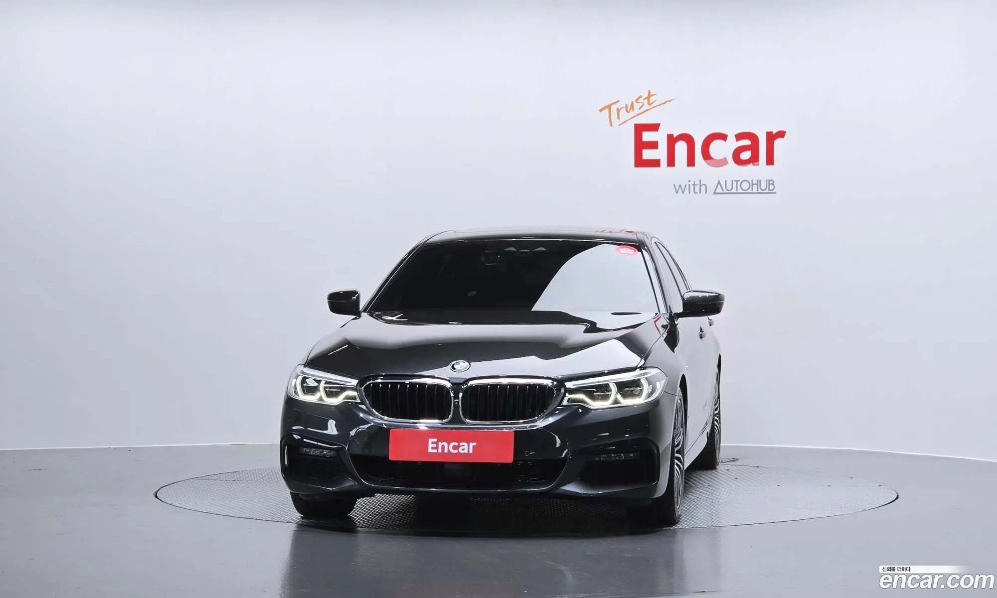 BMW 5 Series 2019 WBAJR5102LCD45149 — 2